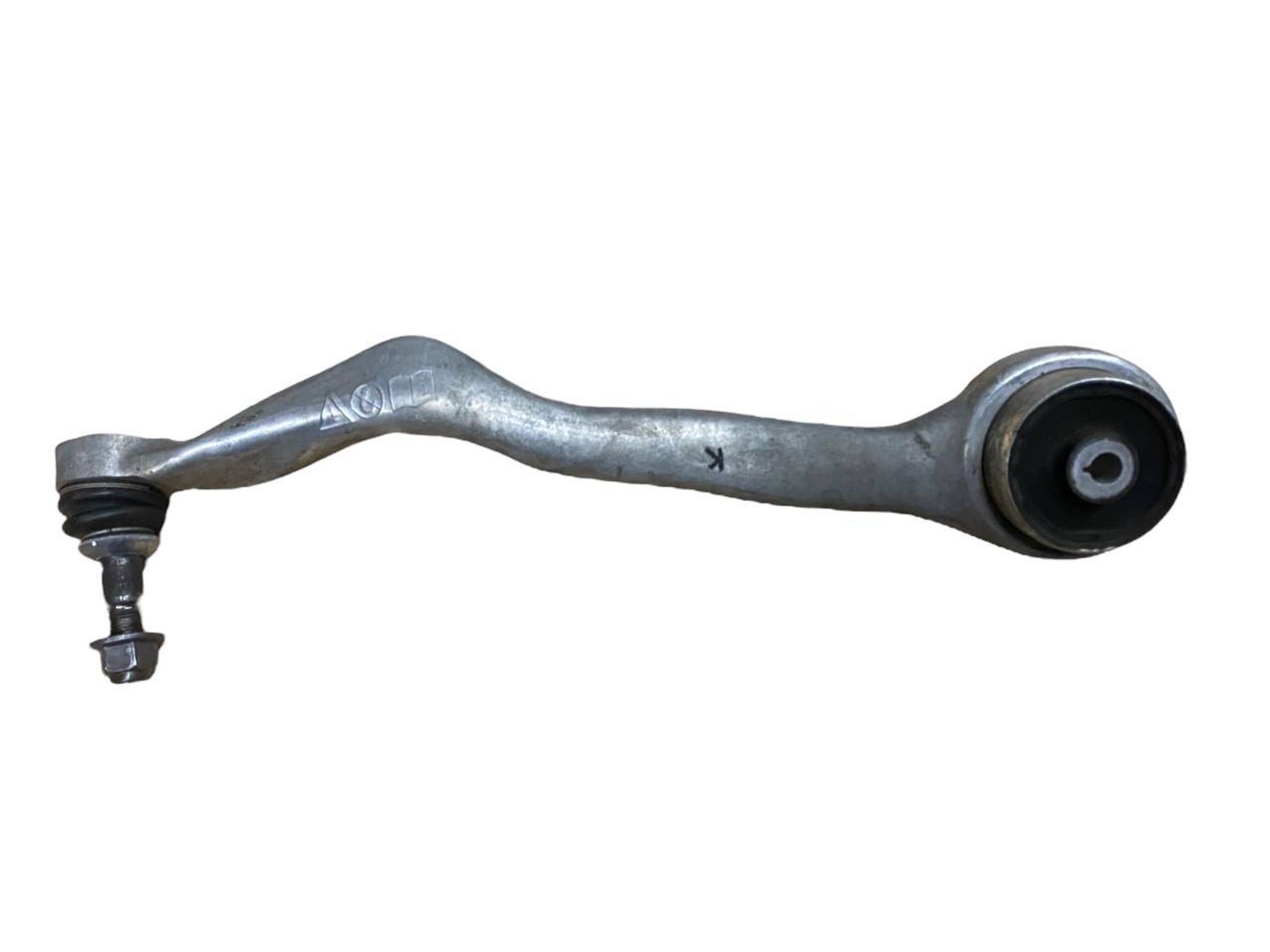 BMW 3 (F30 / F31) Front control arm BMW 3 SERIES Front control arm OEM 31126851260
...
