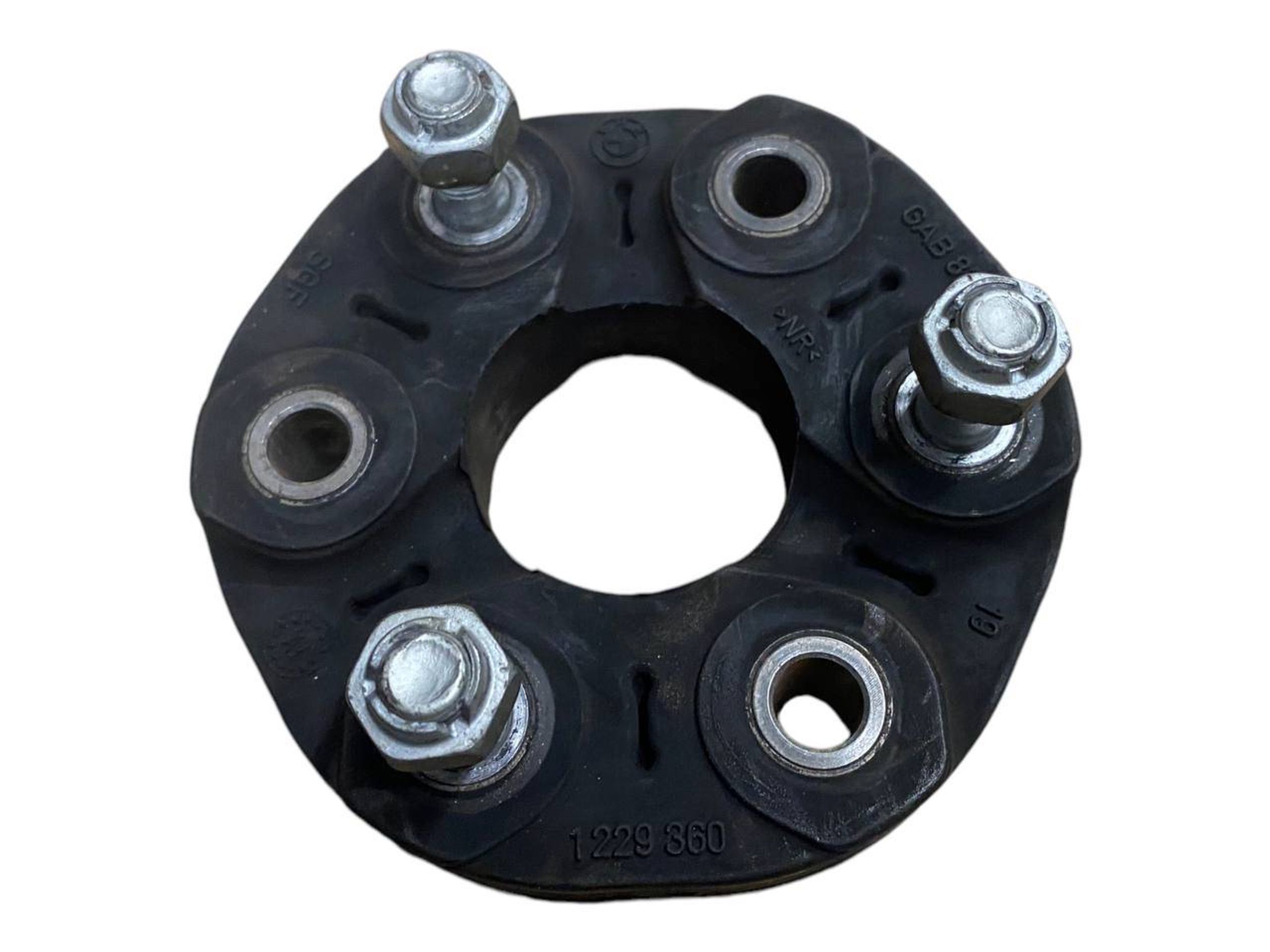 BMW 3 (F30 / F31) Rear prop shaft donut coupling/joint BMW 3 SERIES Rear prop shaft donut coupling/joi...