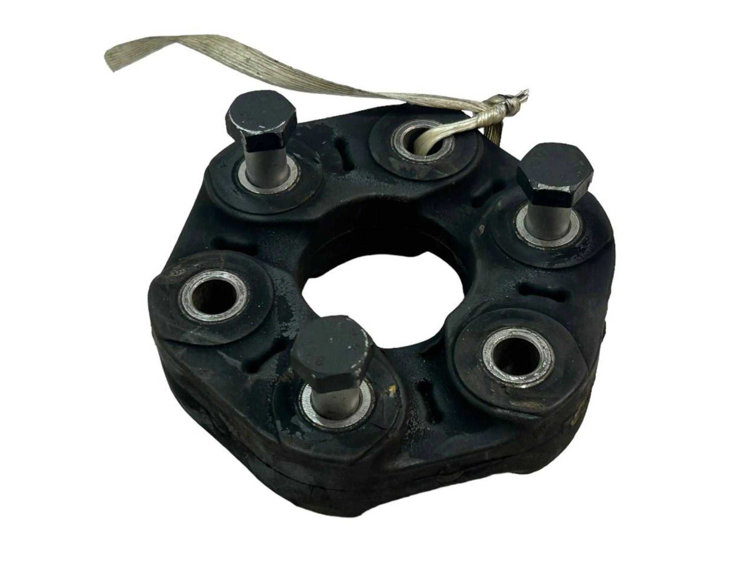 BMW 3 (E90 / E91 / E92 / E93) Rear prop shaft donut coupling/joint BMW 3 SERIES Rear prop shaft donut coupling/joi...