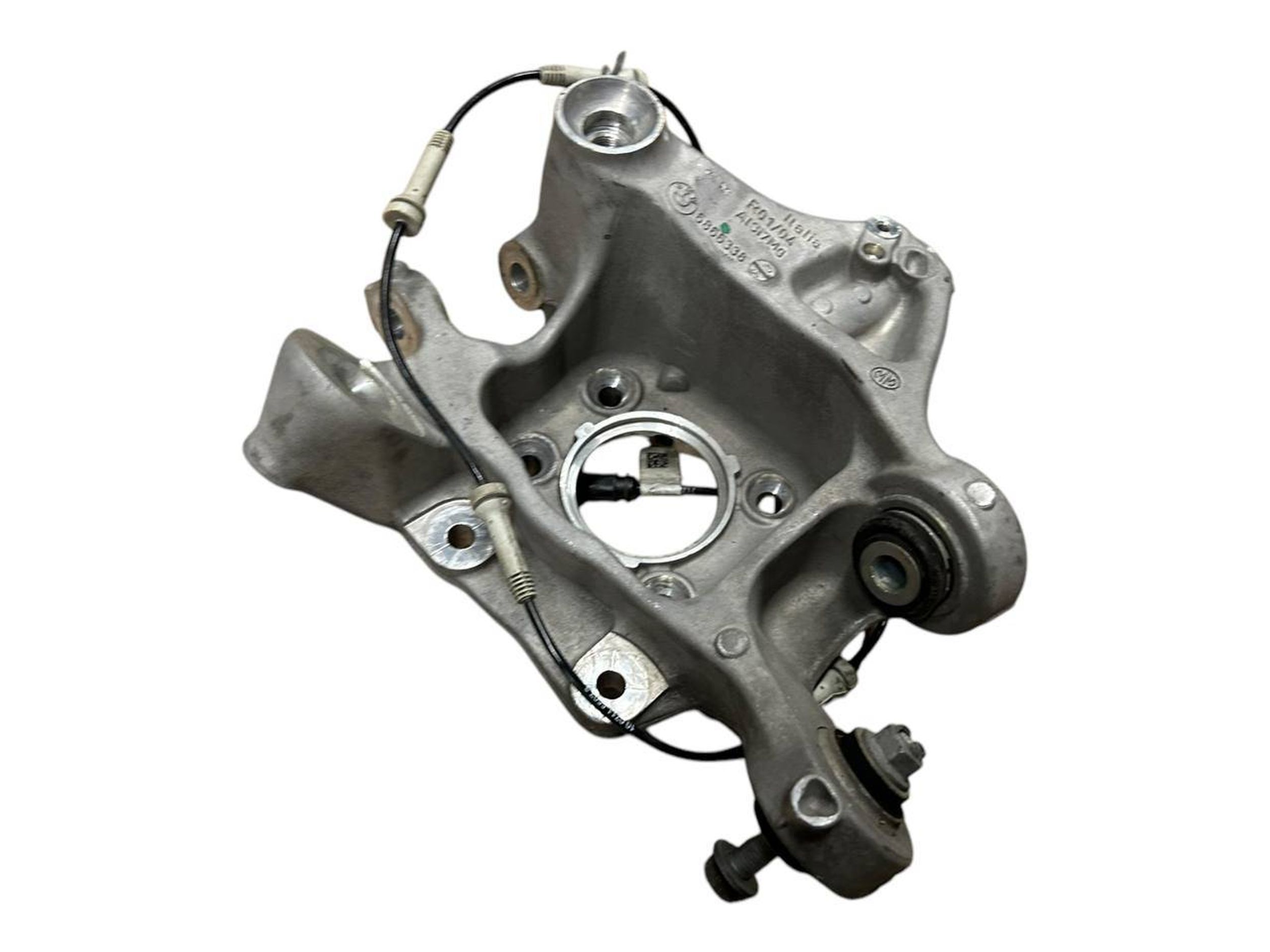 BMW 5 (G30 / G31) Rear wheel hub spindle/knuckle BMW 5 SERIES Rear wheel hub spindle/knuckle OEM...