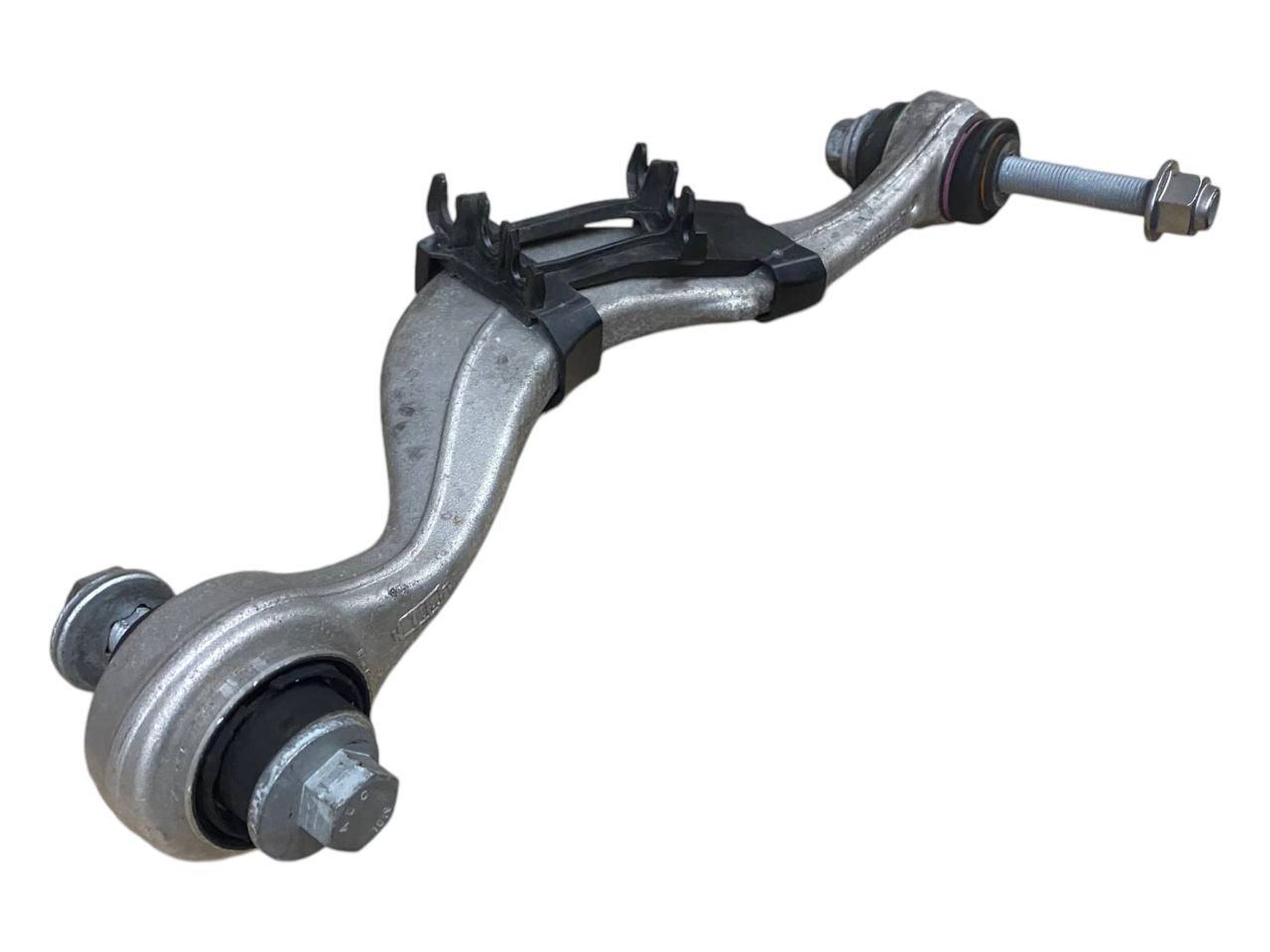 BMW 5 (G30 / G31) Rear control arm BMW 5 SERIES Rear control arm OEM 33326861119

...