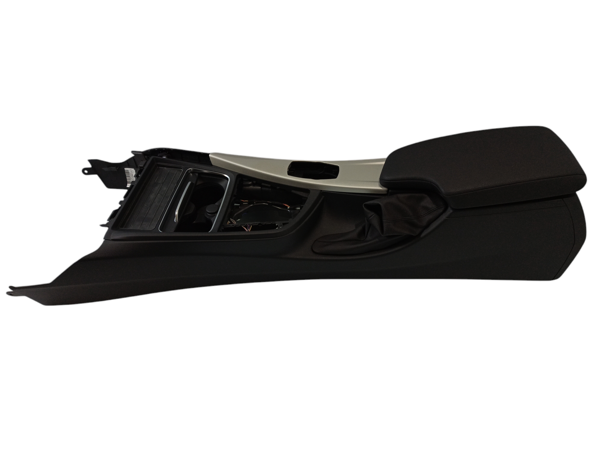 BMW 3 (F30 / F31) center console BMW 3 SERIES center Console OEM 51169235437

Pa...
