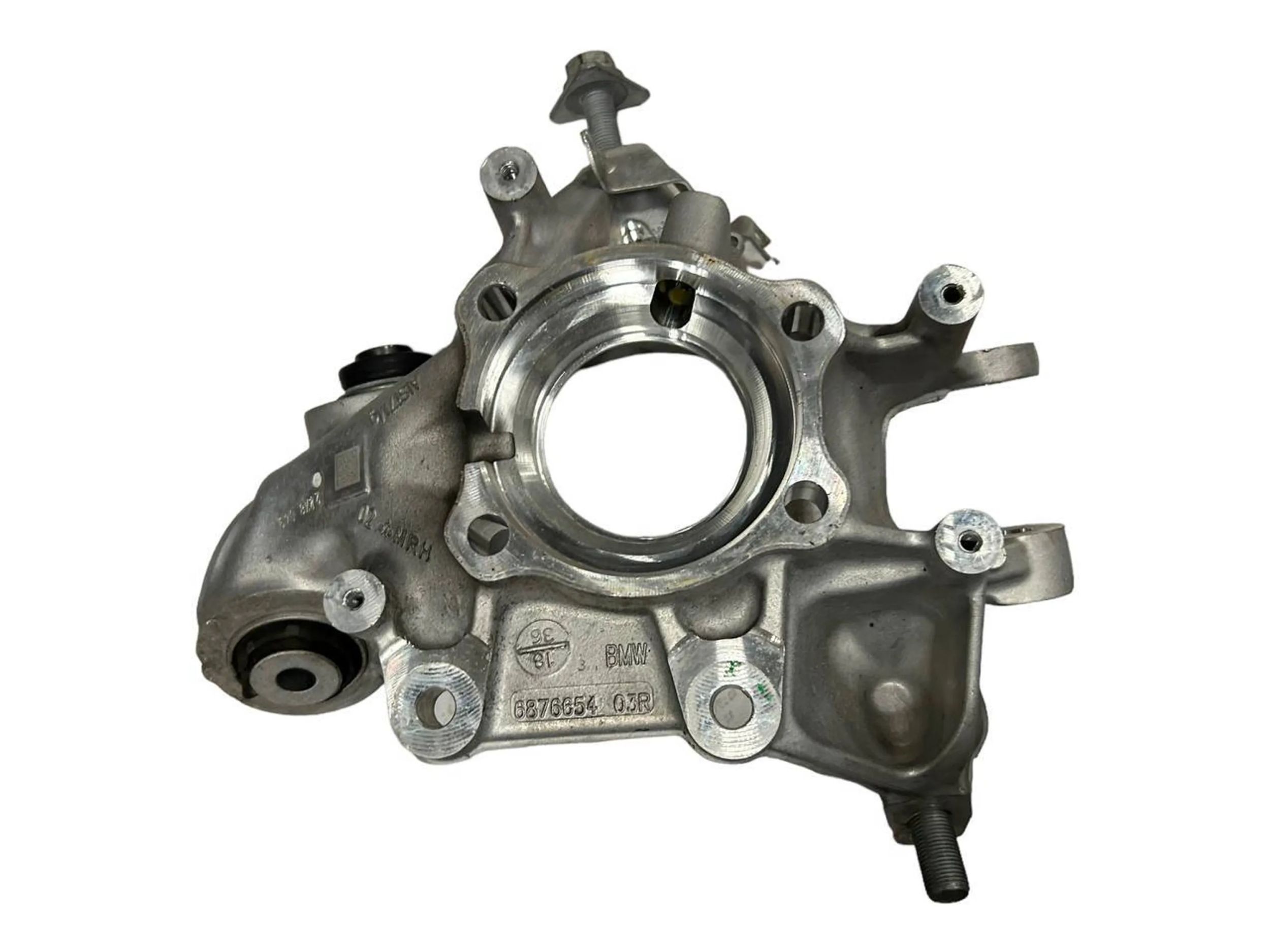 BMW X5 (G05) Rear wheel hub spindle/knuckle BMW X5 Rear wheel hub spindle/knuckle OEM 33306...