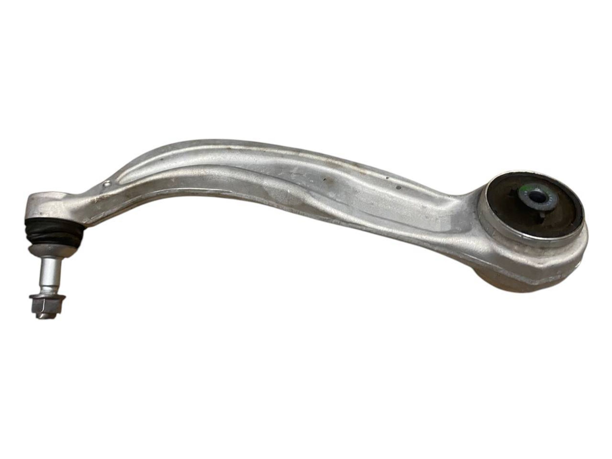 BMW 3 (G20 / G21) Front control arm BMW 3 SERIES Front control arm OEM 31106894675
...