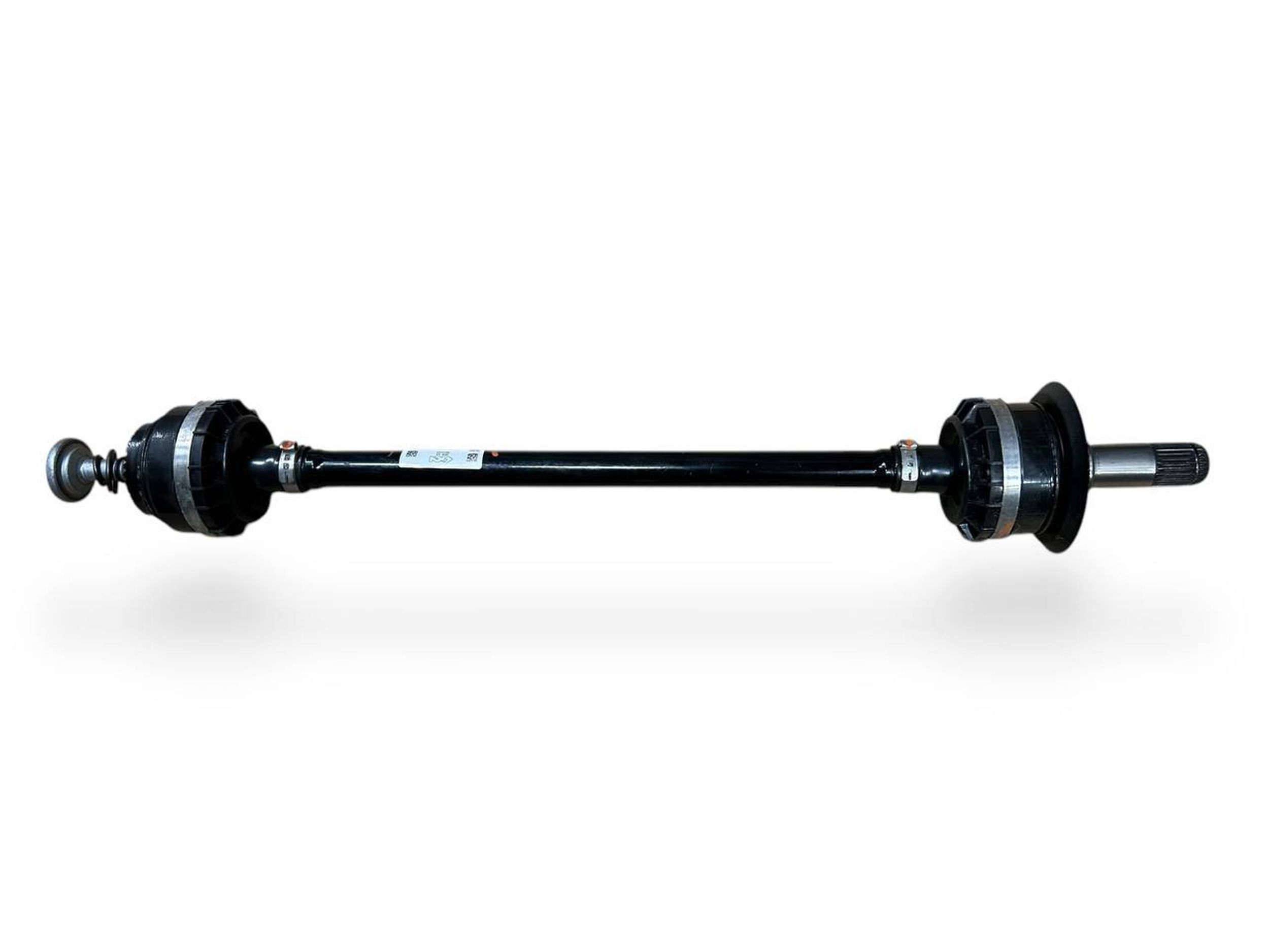 BMW 3 (G20 / G21) Rear driveshaft BMW 3 SERIES Rear driveshaft OEM 33208665783

P...