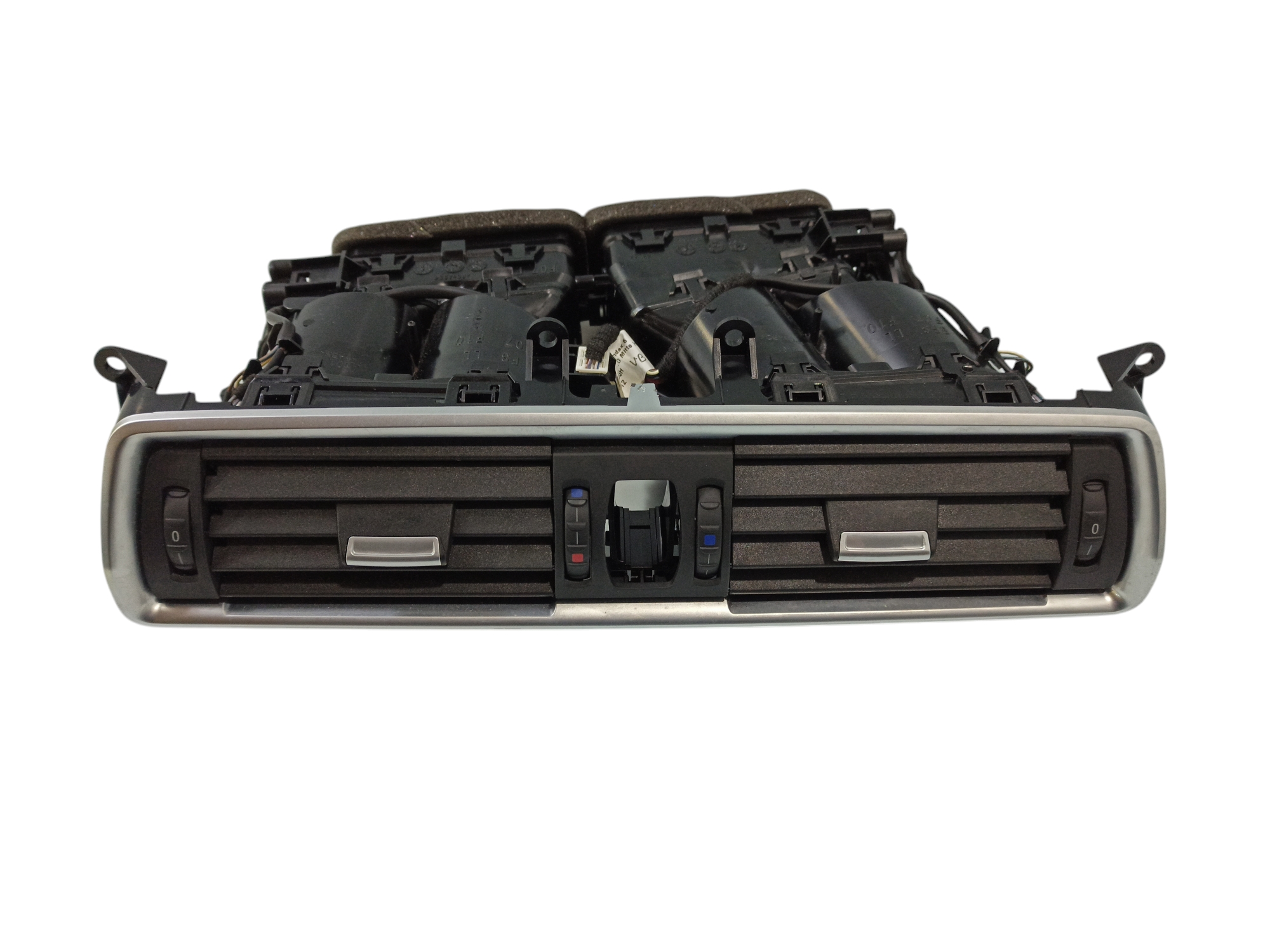 BMW 5 (F10 / F11) Dash center air vent grill BMW 5 SERIES GT Dash center air vent grill OEM ...