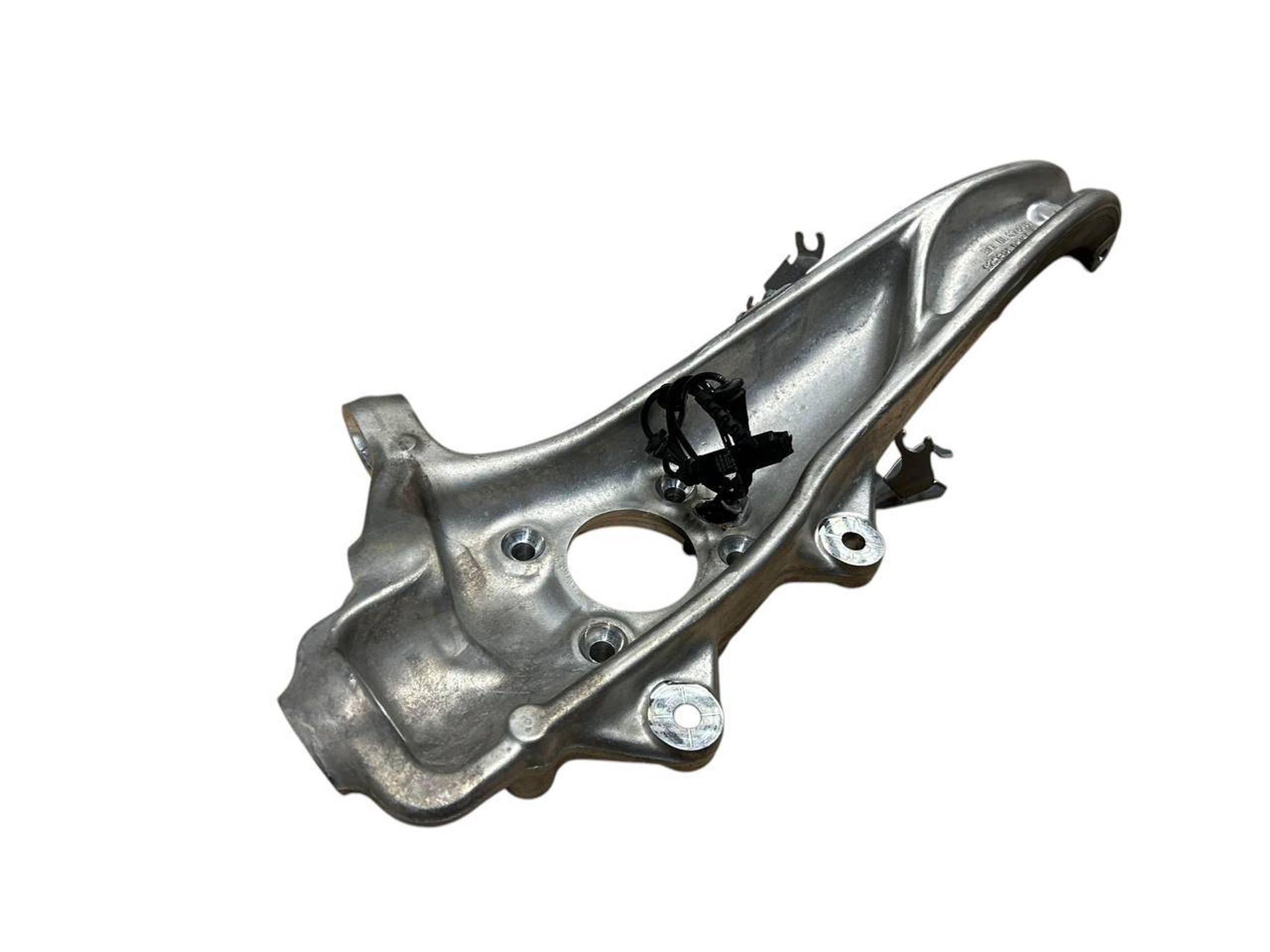 BMW 5 / i5 (G60 / G61) Front wheel hub spindle knuckle BMW 5' G60 Saloon, 5' G61 Touring Front wheel h...