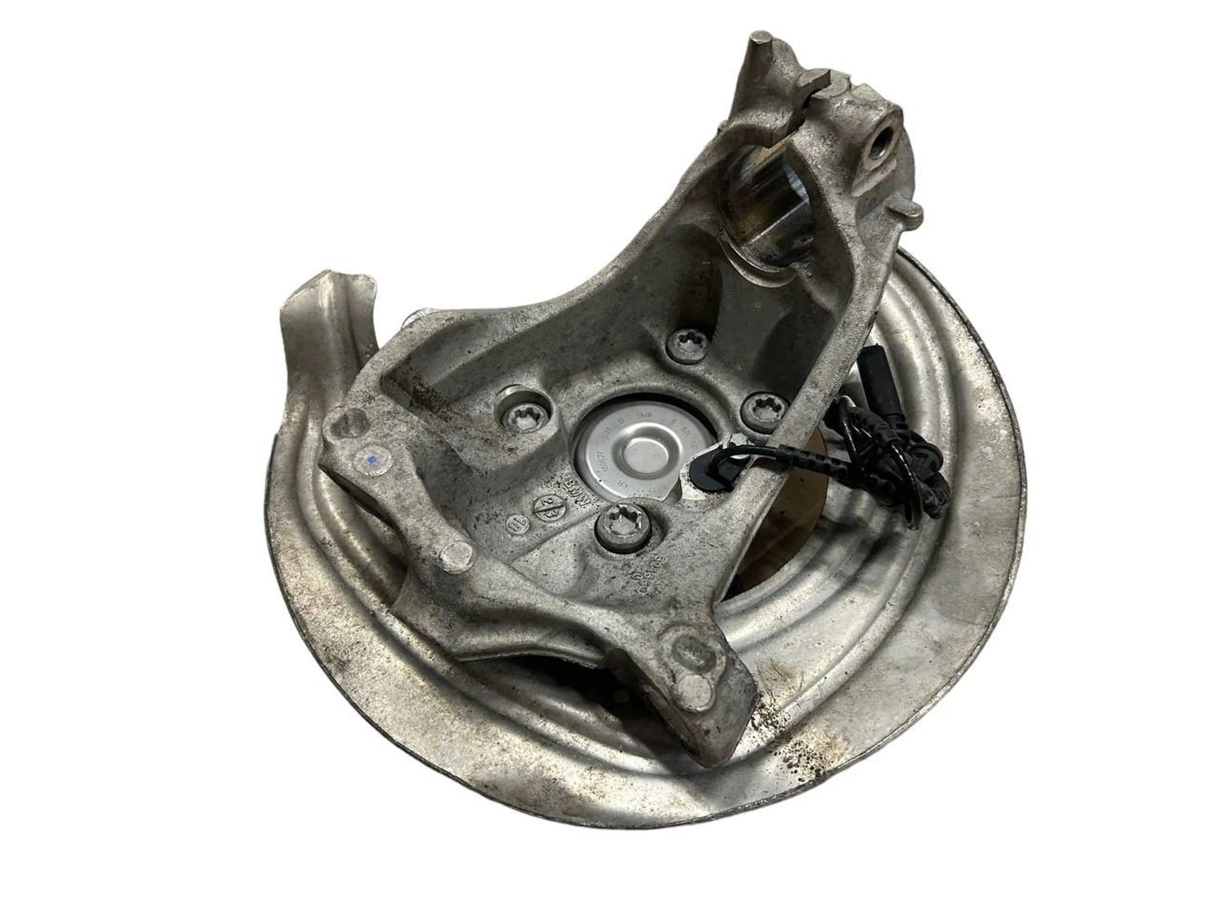 BMW 3 (G20 / G21) Front wheel hub spindle knuckle BMW 3 SERIES Front wheel hub spindle knuckle OE...