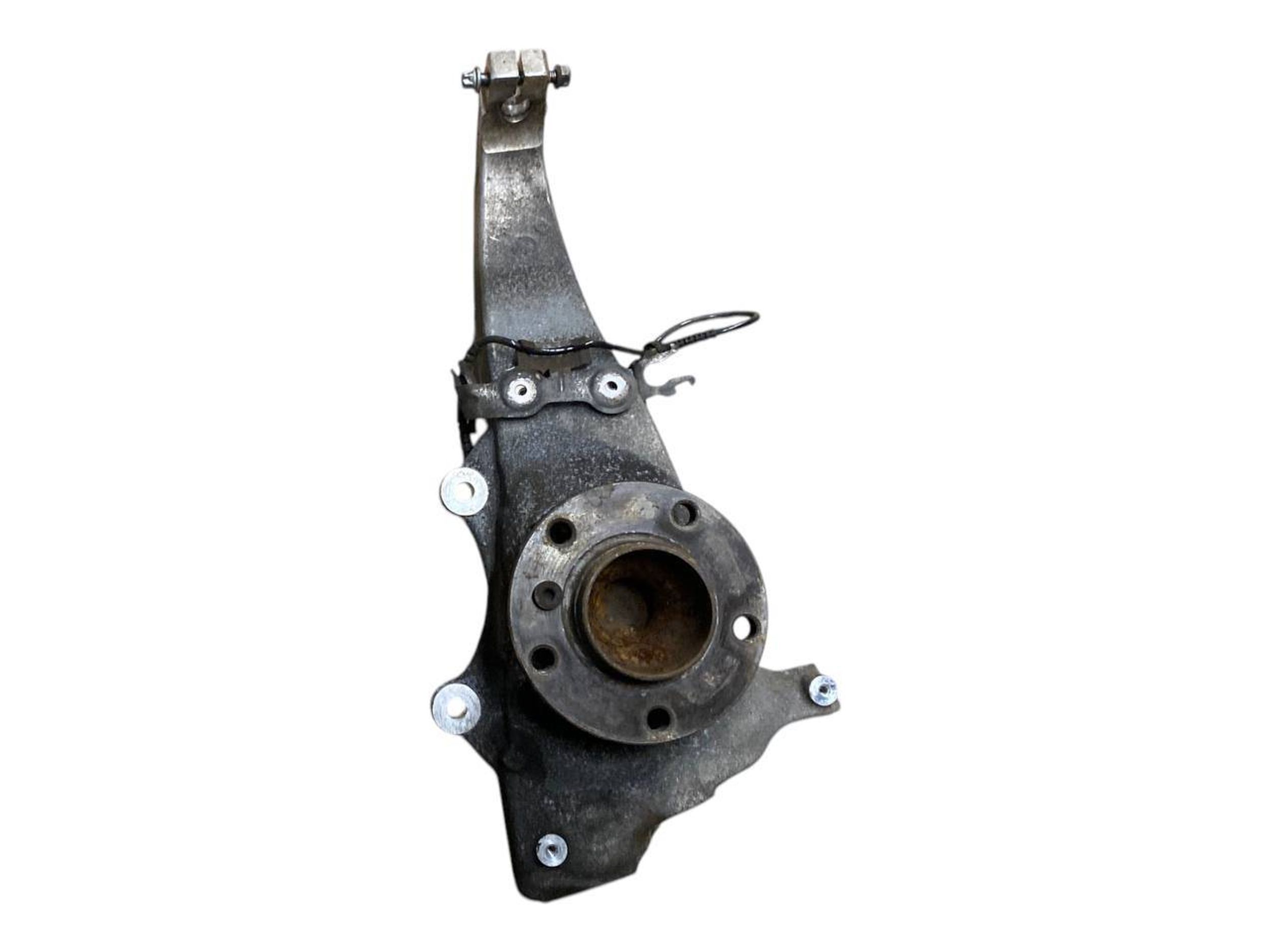 BMW 7 (G11 / G12) Front wheel hub spindle knuckle BMW 7 SERIES Front wheel hub spindle knuckle OE...