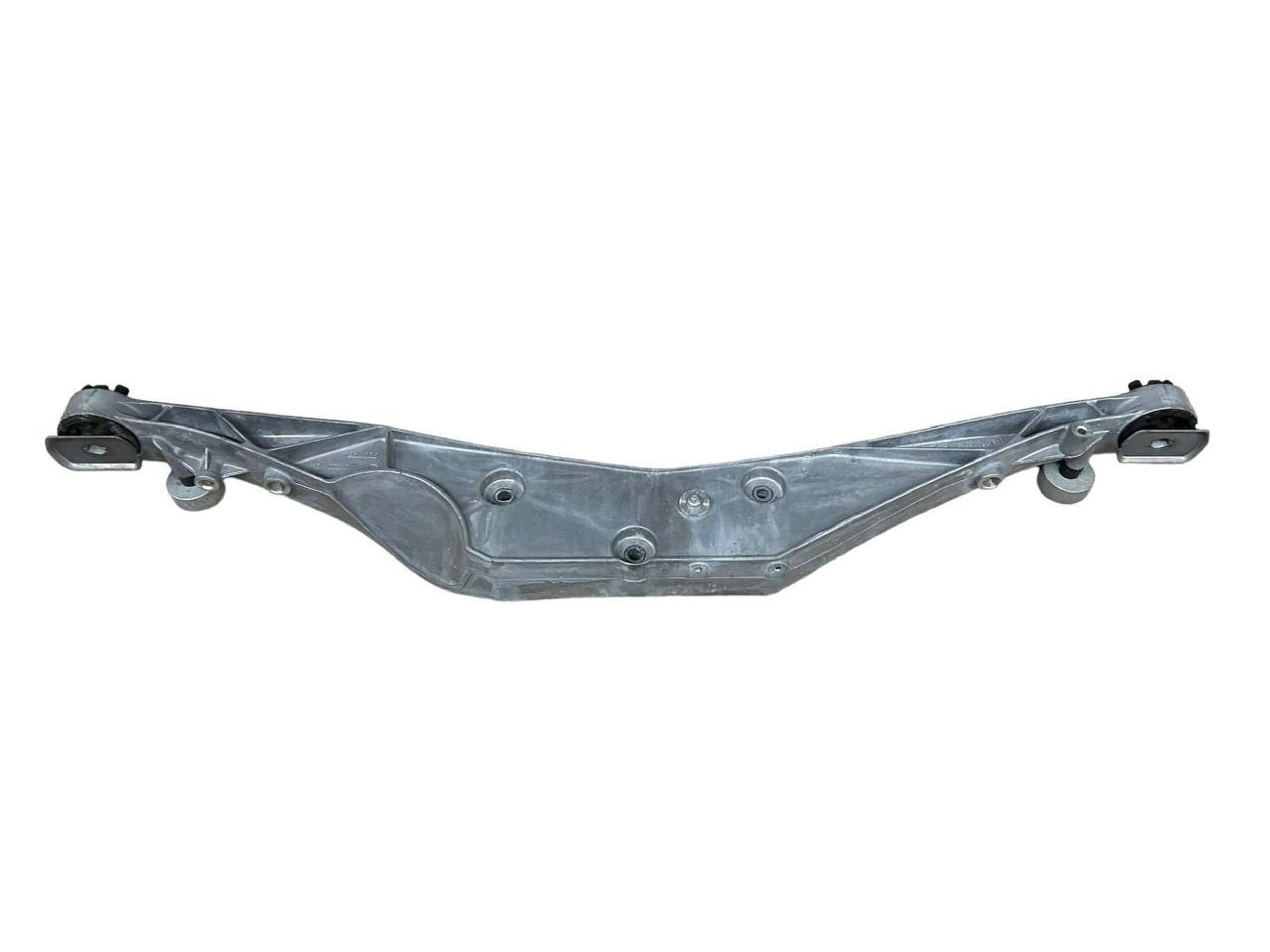 BMW X1 (E84) Rear differential/diff mount bracket