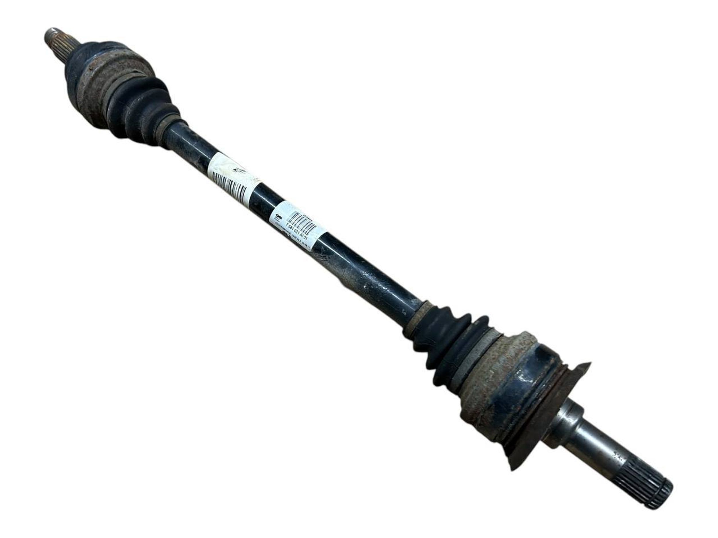 BMW 5 (F10 / F11) Rear driveshaft BMW 5 SERIES Rear driveshaft OEM 33207581021

P...
