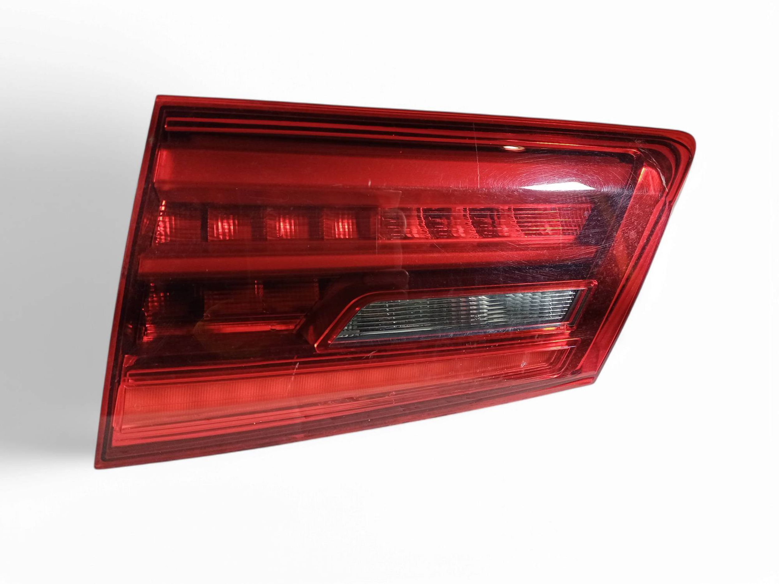 BMW 5 (G30 / G31) Tailgate rear/tail lights BMW M5 Tailgate rear/tail lights OEM 6321737647...