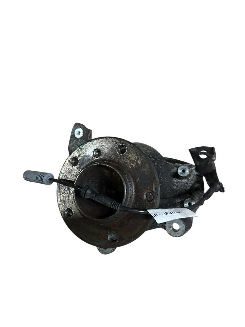 BMW 1 (E81 / E82 / E87 / E88) Front wheel hub spindle knuckle BMW 1 SERIES Front wheel hub spindle knuckle OE...