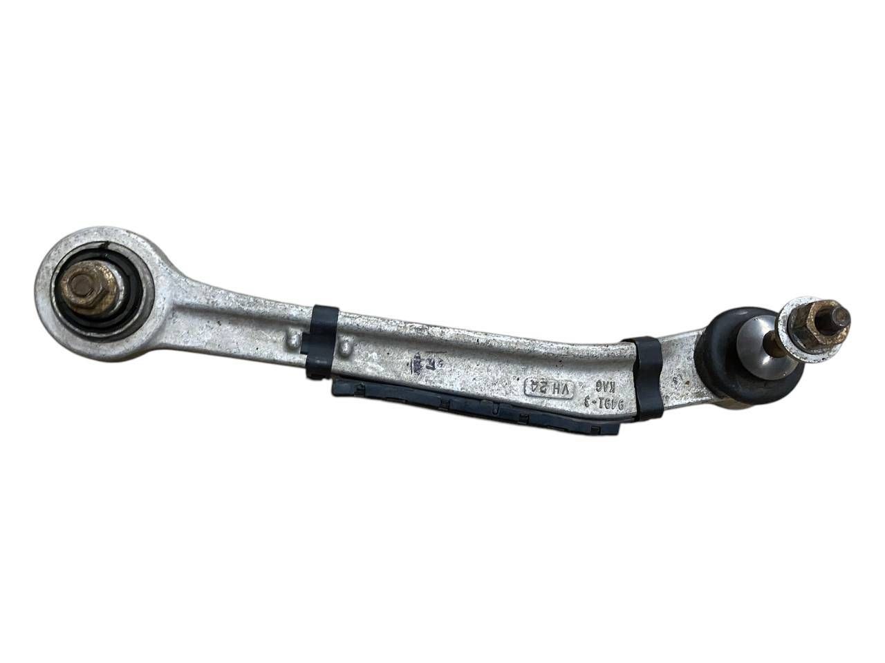 BMW X6 (E71 / E72) Rear control arm BMW X6 Rear control arm OEM 33326770969

Part c...