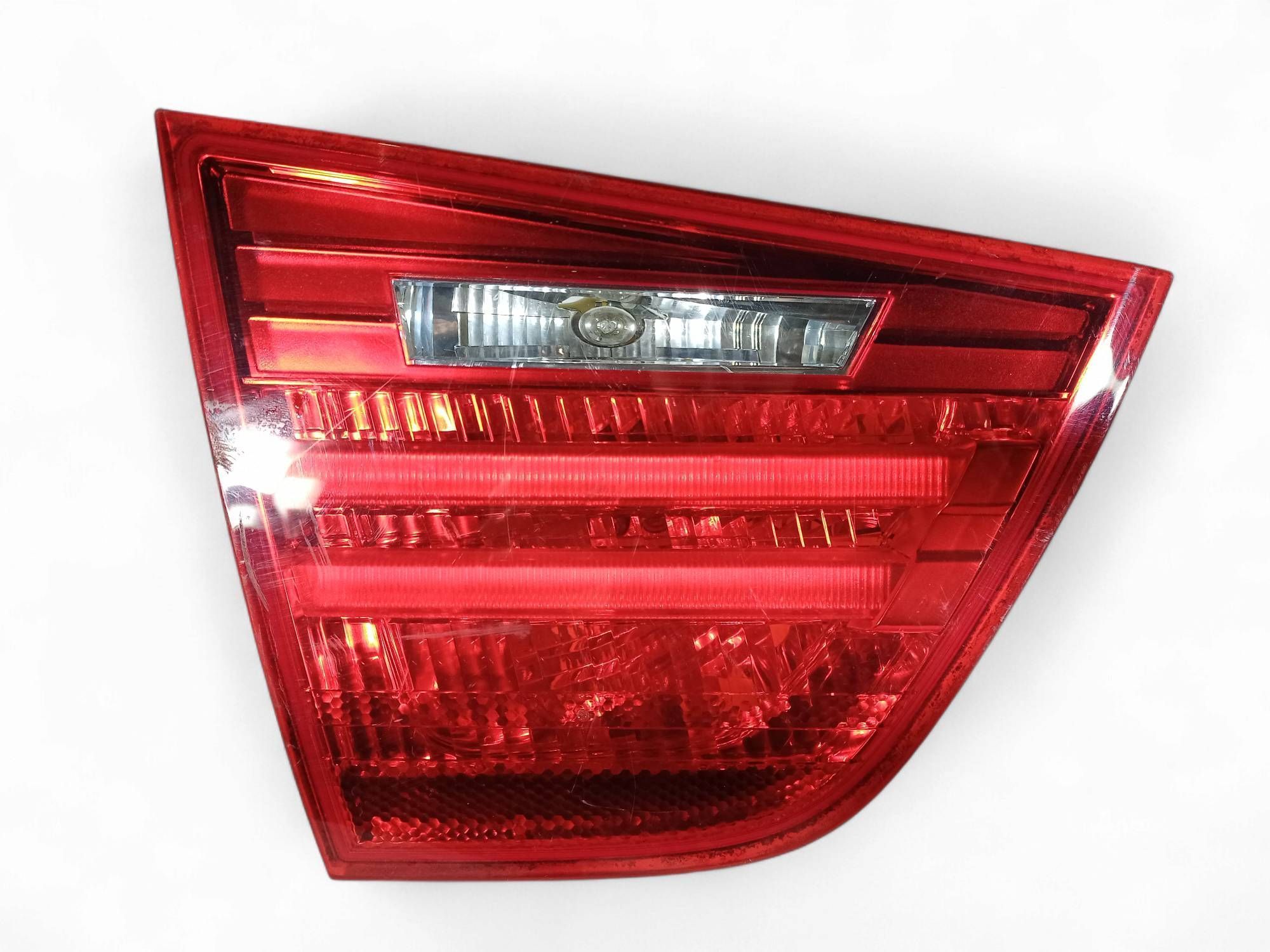 BMW 3 (E90 / E91 / E92 / E93) Tailgate rear/tail lights BMW 3 SERIES Tailgate rear/tail lights OEM 4871...