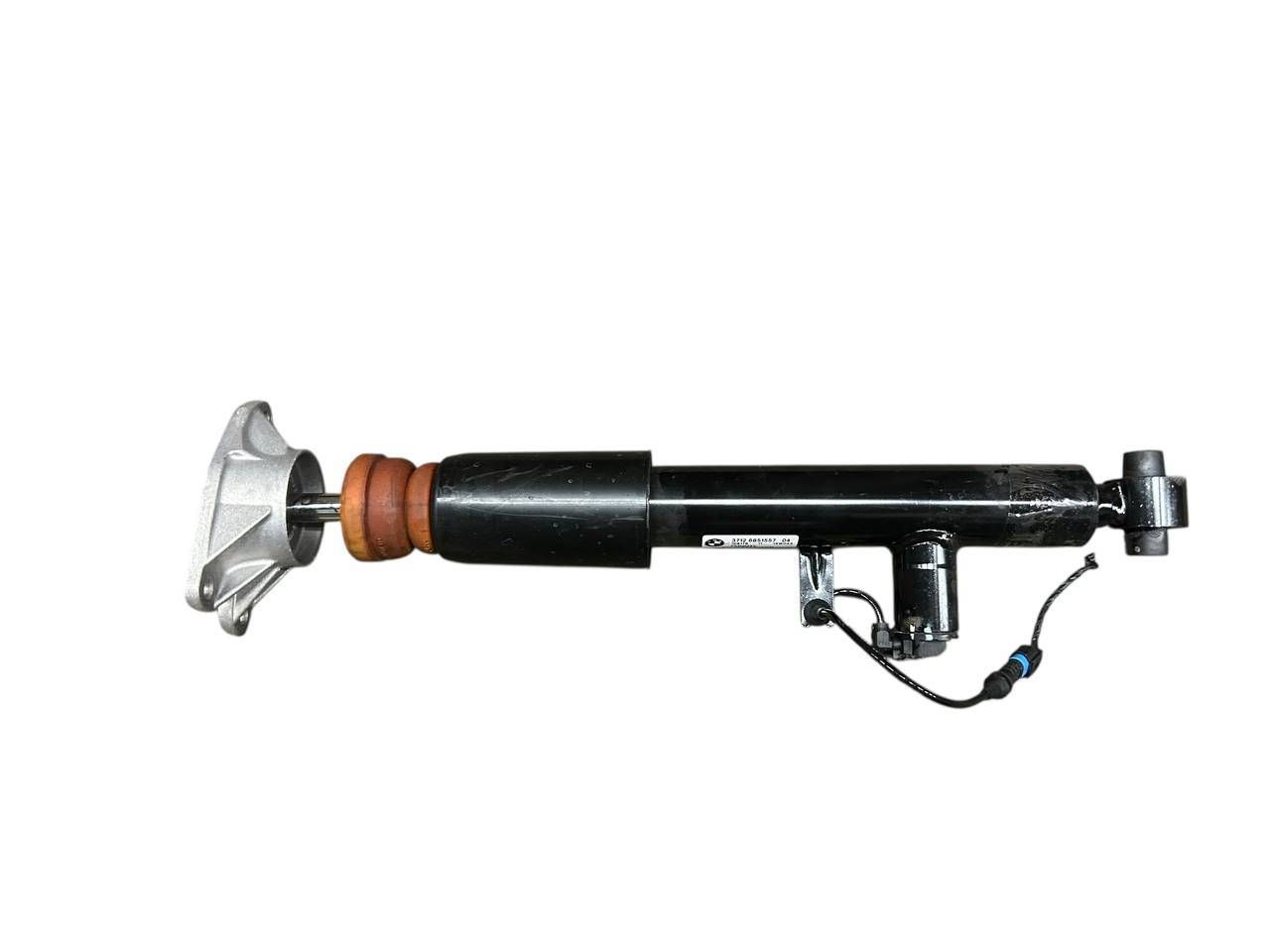 BMW 3 (F30 / F31) Front shock absorber mounting bracket BMW 3 SERIES Front shock absorber mounting brac...