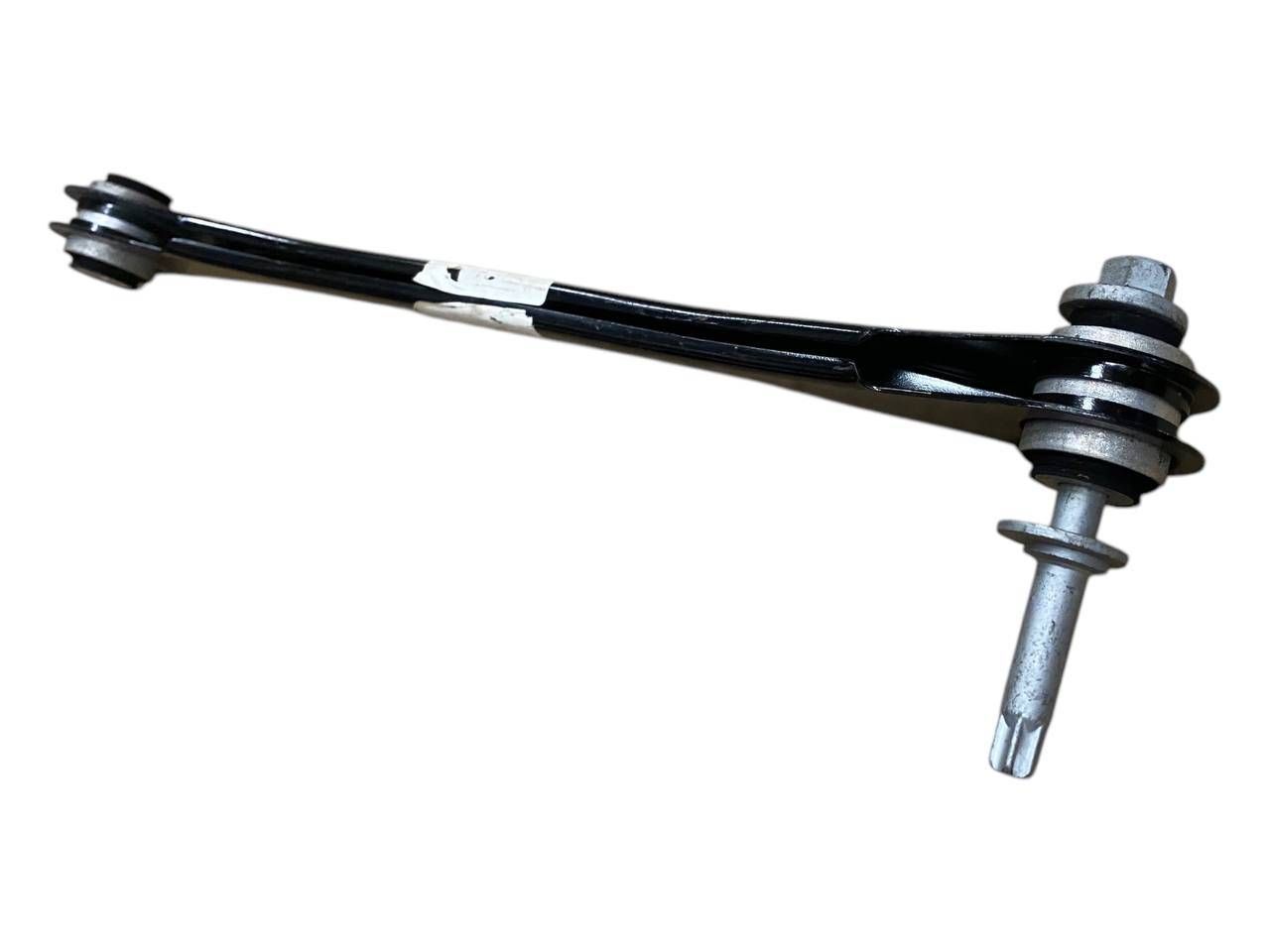 BMW 3 (F30 / F31) Rear control arm BMW 3 SERIES Rear control arm OEM 33326792533

...