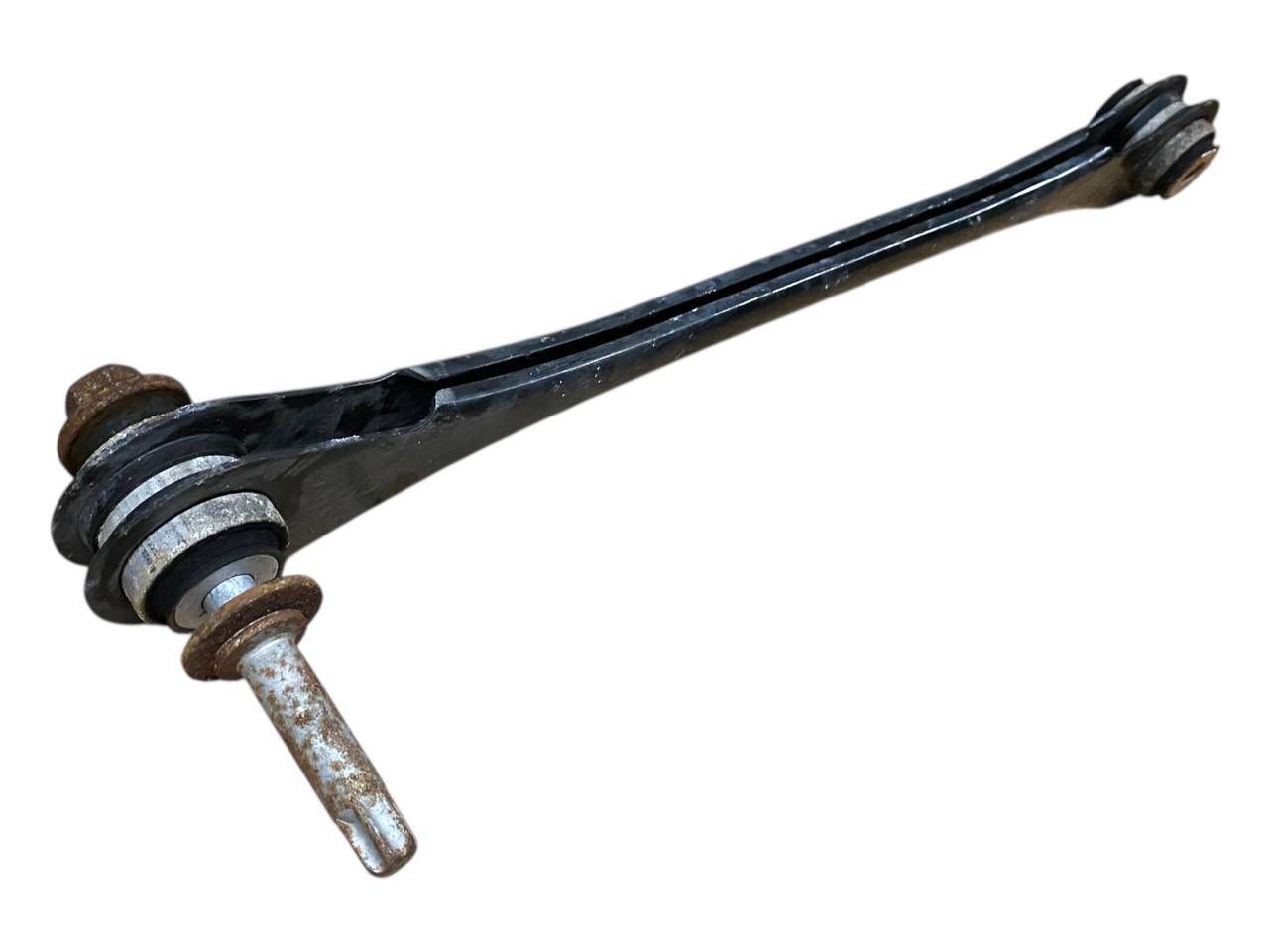 BMW 3 (F30 / F31) Rear control arm BMW 3 SERIES Rear control arm OEM 33326792533

...