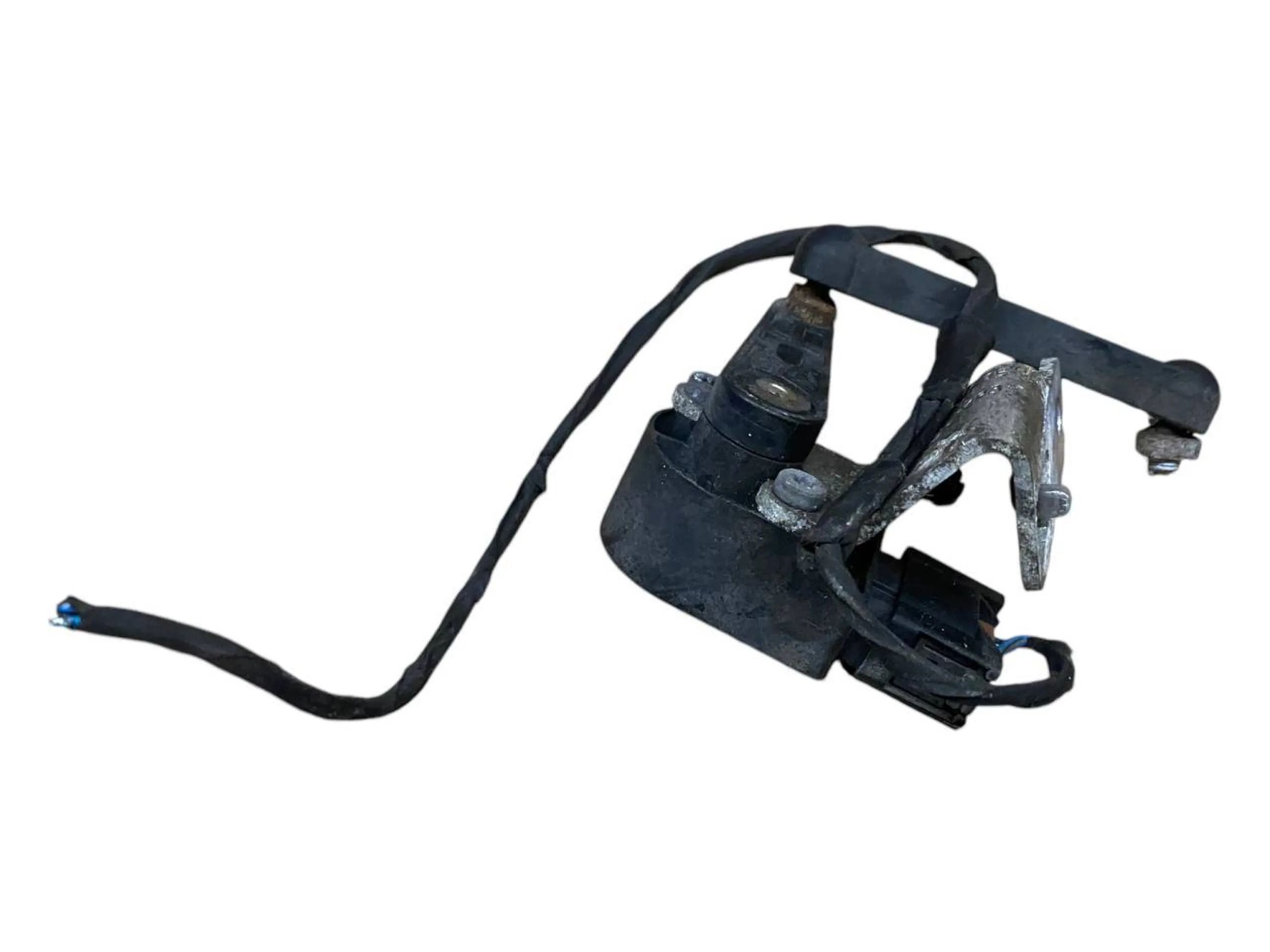 BMW 5 (F10 / F11) Headlight/headlamp level sensor BMW 5 SERIES GT Headlight/headlamp level sensor...