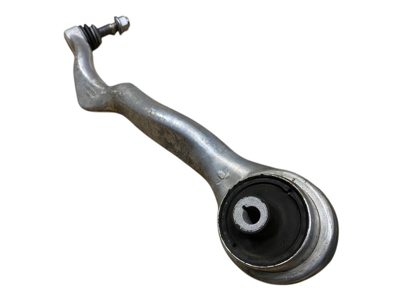 BMW 3 (F30 / F31) Front control arm BMW 3 SERIES Front control arm OEM 31126851260
...