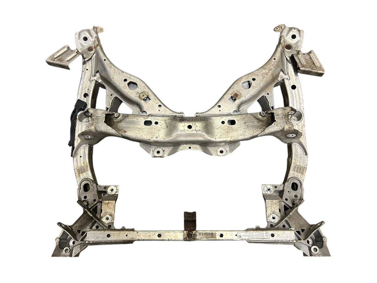BMW 6 (F06 / F12 / F13) Front subframe BMW 6 SERIES Front subframe OEM 31116775762

Pa...