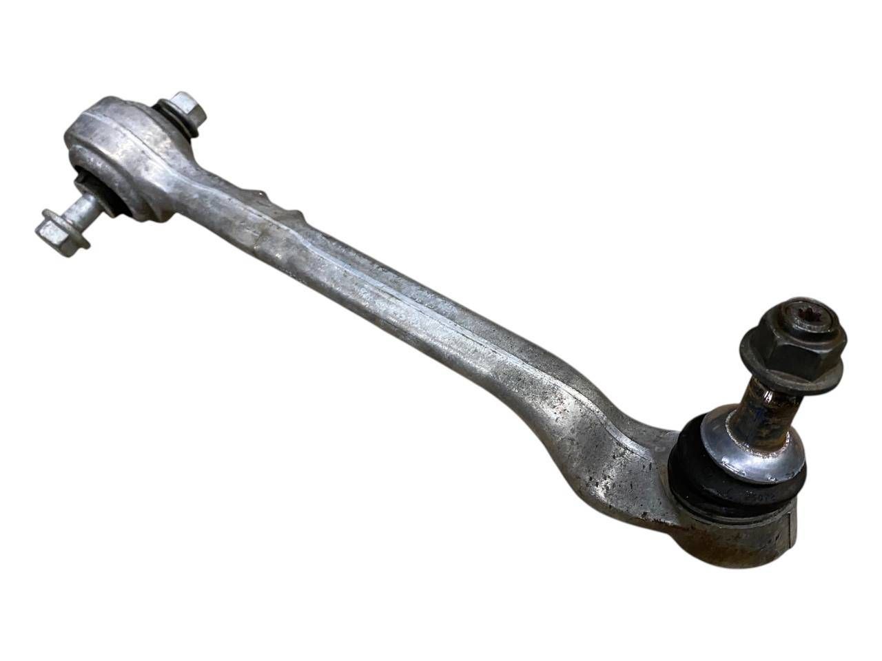 BMW 1 (F20 / F21) Front control arm BMW 1 SERIES Front control arm OEM 31106857329
...