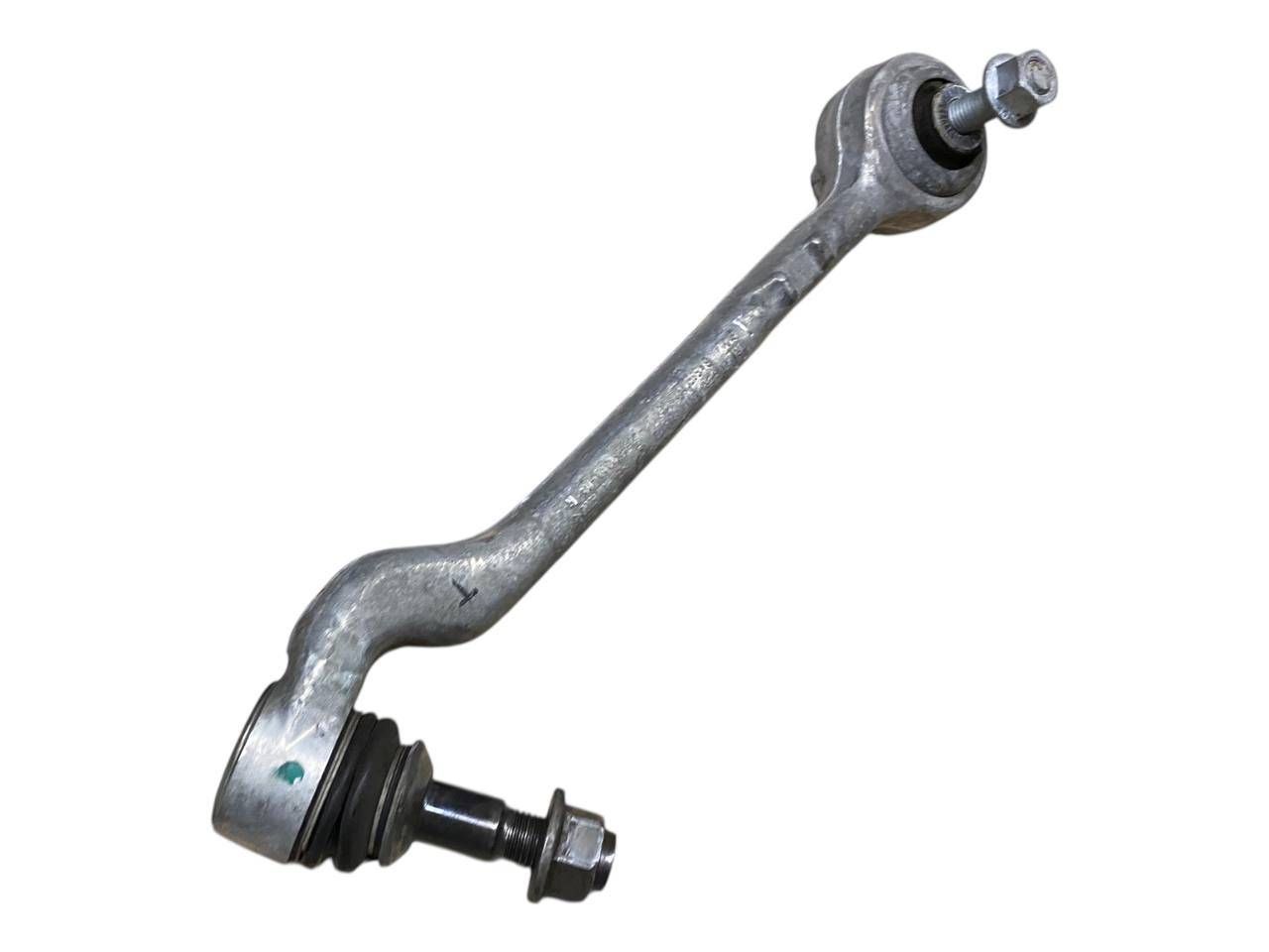 BMW 1 (F20 / F21) Front control arm BMW 1 SERIES Front control arm OEM 31106857330
...