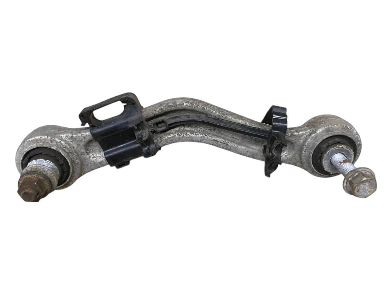 BMW 5 (F10 / F11) Rear control arm BMW 5 SERIES Rear control arm OEM 33324069469

...