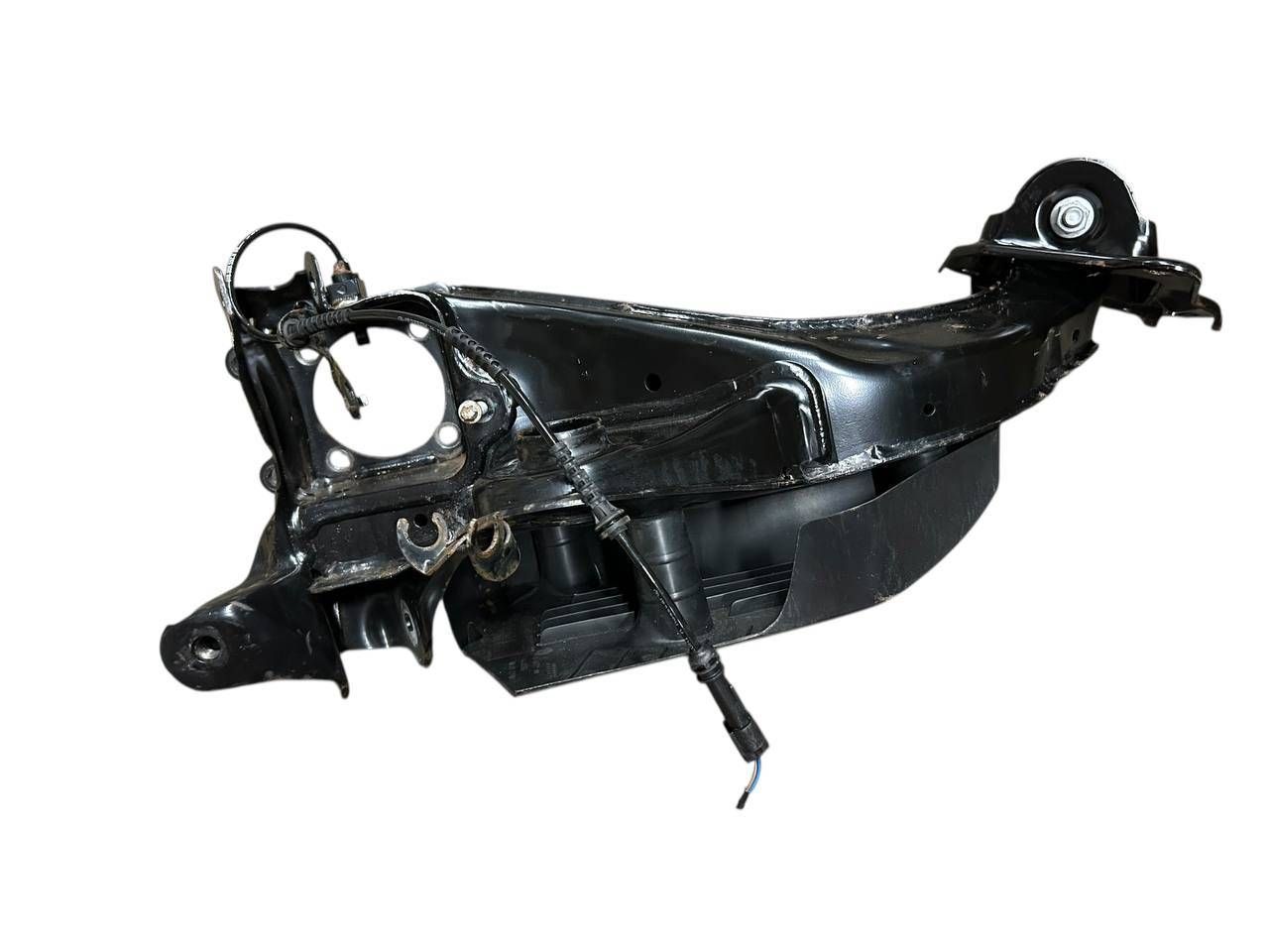 BMW 5 / i5 (G60 / G61) Rear wheel hub spindle/knuckle BMW MINI Cabrio F57, MINI Cabrio F57 BEV, MINI ...