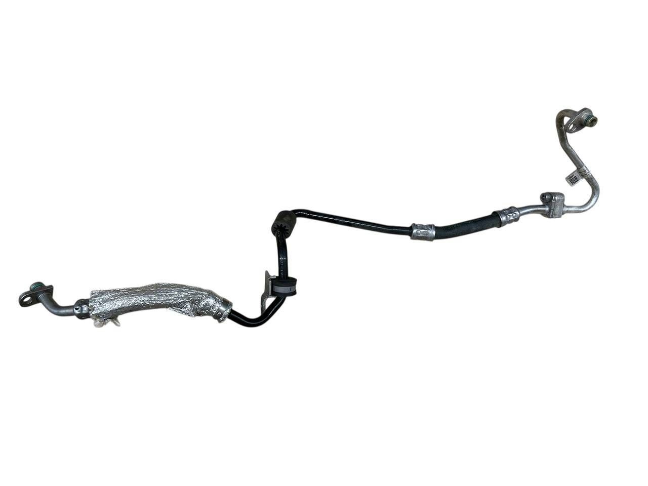BMW 6 (F06 / F12 / F13) Active stabilizer tube/hose BMW 6 SERIES Active stabilizer tube/hose OEM 37...