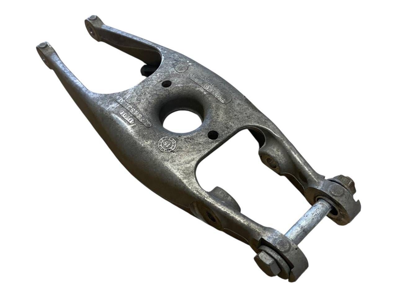 BMW 3 (G20 / G21) Rear control arm BMW M3 Rear control arm OEM 2284533

Part codes...