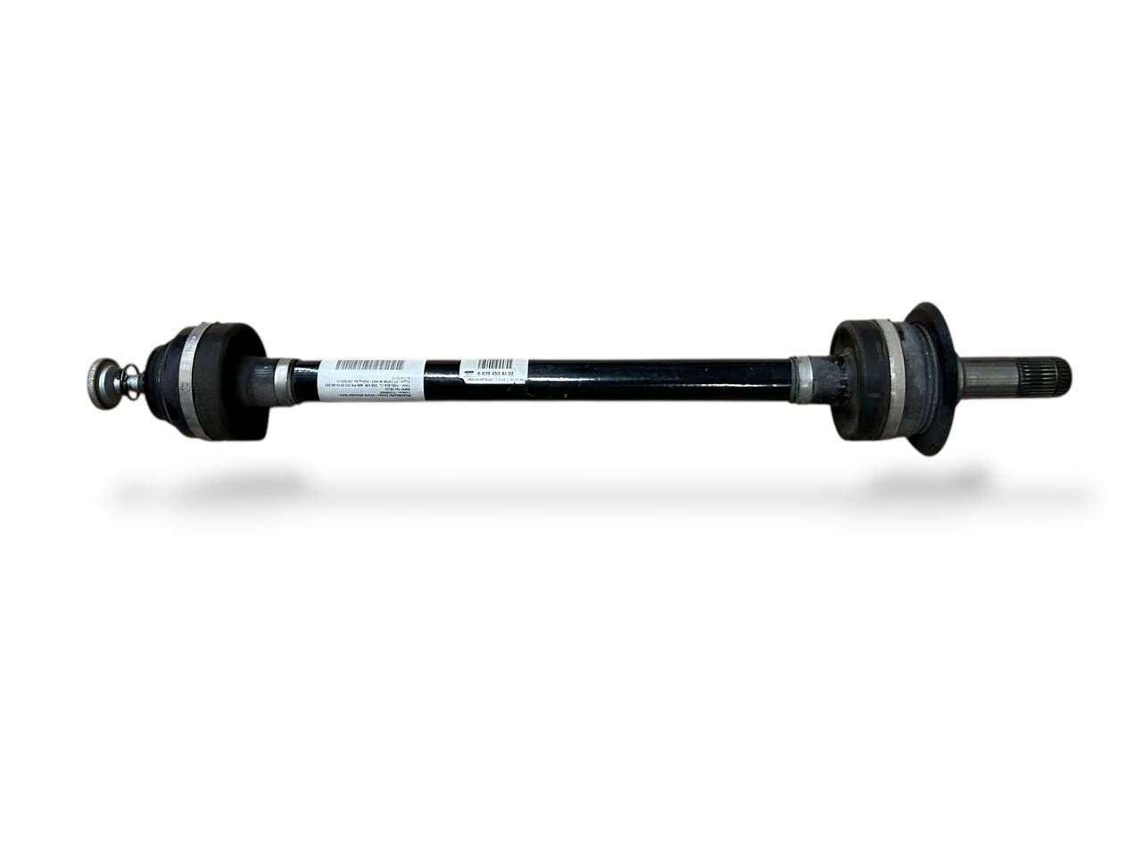 BMW 7 (G11 / G12) Rear driveshaft BMW 7 SERIES Rear driveshaft OEM 33208639453

P...