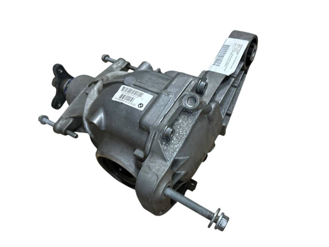 BMW 7 (G11 / G12) rear differential BMW 7 SERIES Rear differential OEM 33108638075
...