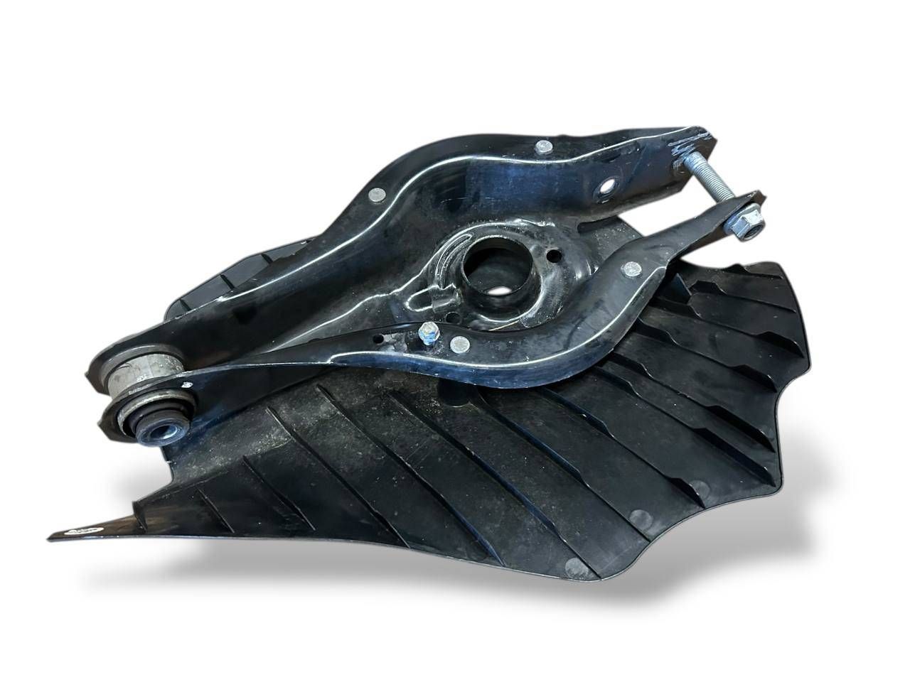 BMW Z4 (E85 / E86) Rear control arm