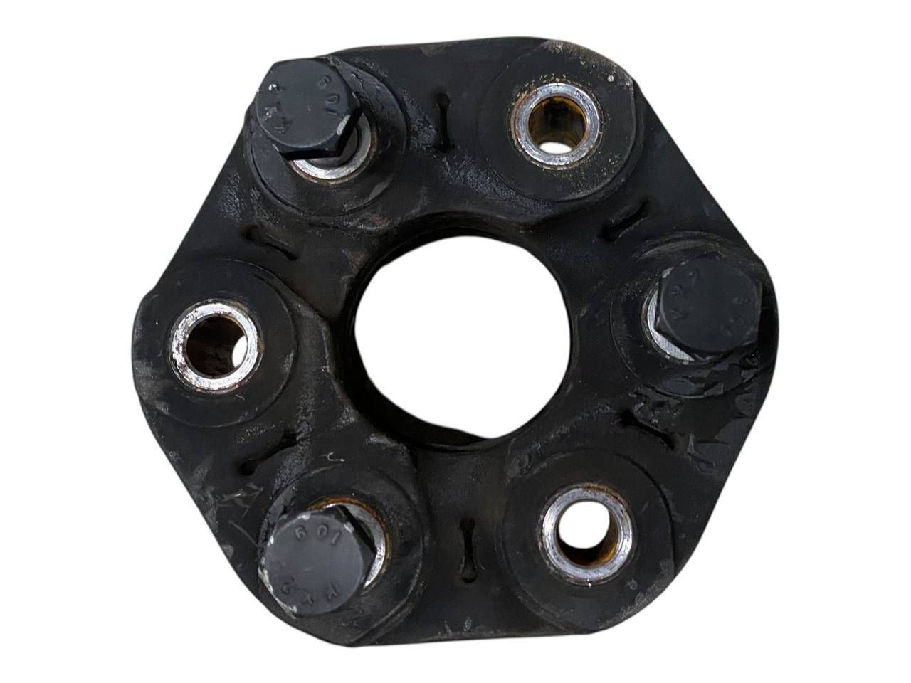 BMW 3 (E90 / E91 / E92 / E93) Rear prop shaft donut coupling/joint BMW 3 SERIES Rear prop shaft donut coupling/joi...