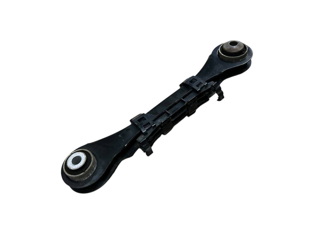 BMW 3 (F30 / F31) Rear control arm BMW 3 SERIES Rear control arm OEM 33326792544

...