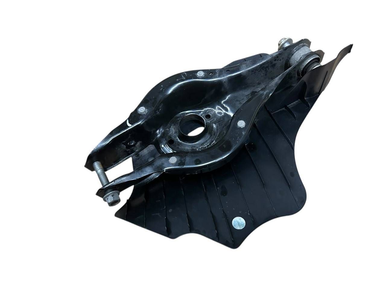 BMW 3 (F30 / F31) Rear control arm BMW 3 SERIES Rear control arm OEM 33326884694

...