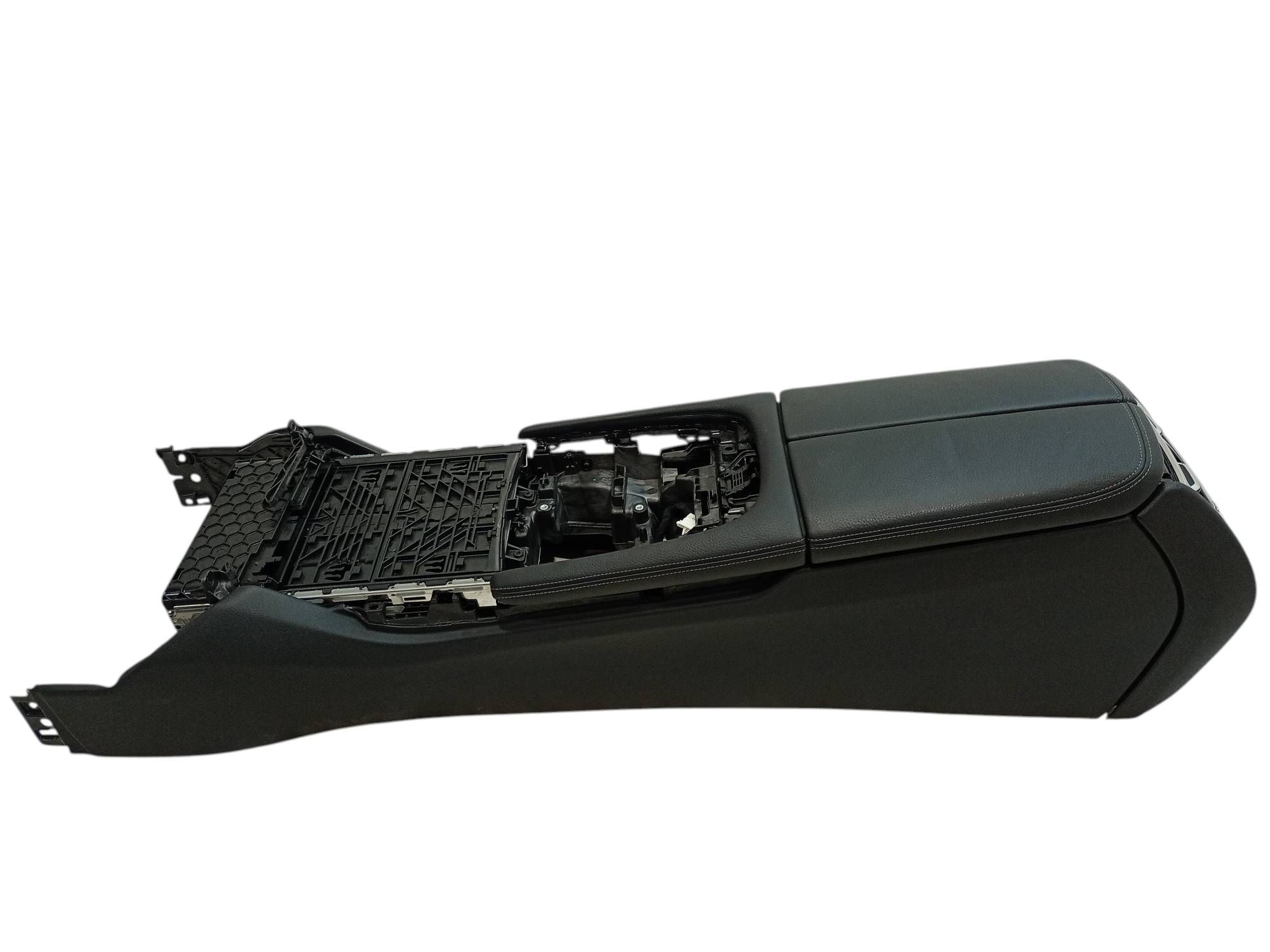 BMW 7 (G11 / G12) center console BMW 7 SERIES center Console OEM 51169345347

Pa...