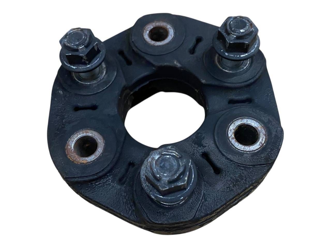 BMW 3 (F30 / F31) Rear prop shaft donut coupling/joint BMW 3 SERIES Rear prop shaft donut coupling/joi...