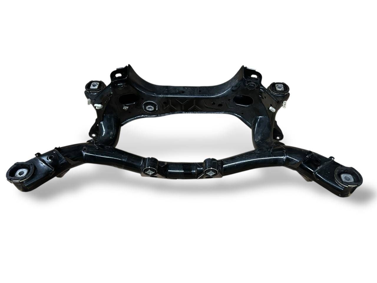 BMW 3 (F30 / F31) Rear subframe BMW 3 SERIES Rear subframe OEM 33306851657

Par...