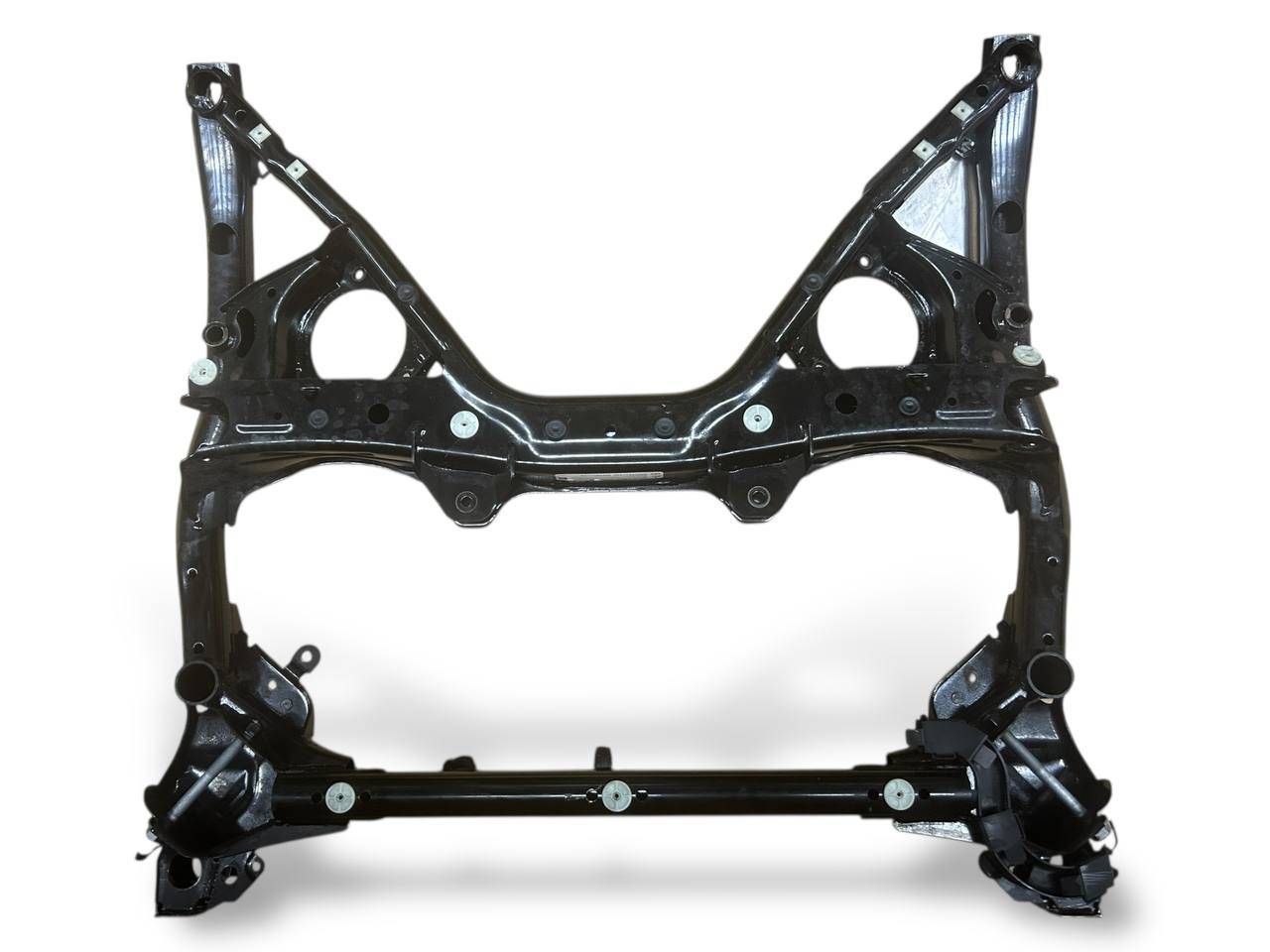 BMW 3 (F30 / F31) Front subframe BMW 3 SERIES Front subframe OEM 31106866983

Pa...