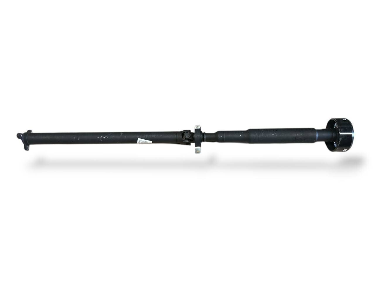 BMW 3 (F30 / F31) Drive shaft (set) BMW 3 SERIES Drive shaft (set) OEM 26107632655
...
