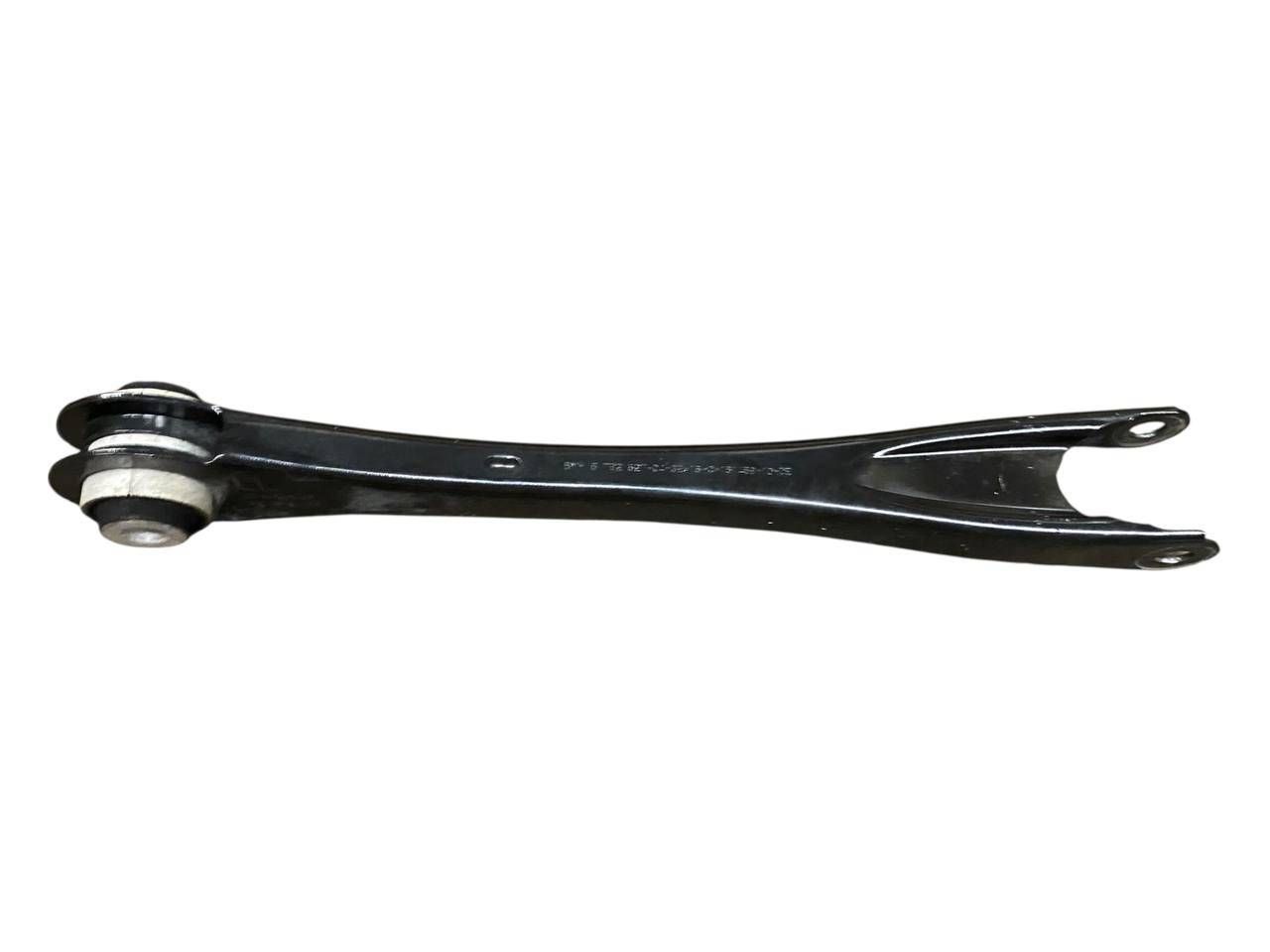 BMW 3 (F30 / F31) Rear control arm BMW 3 SERIES Rear control arm OEM 33326792525

...