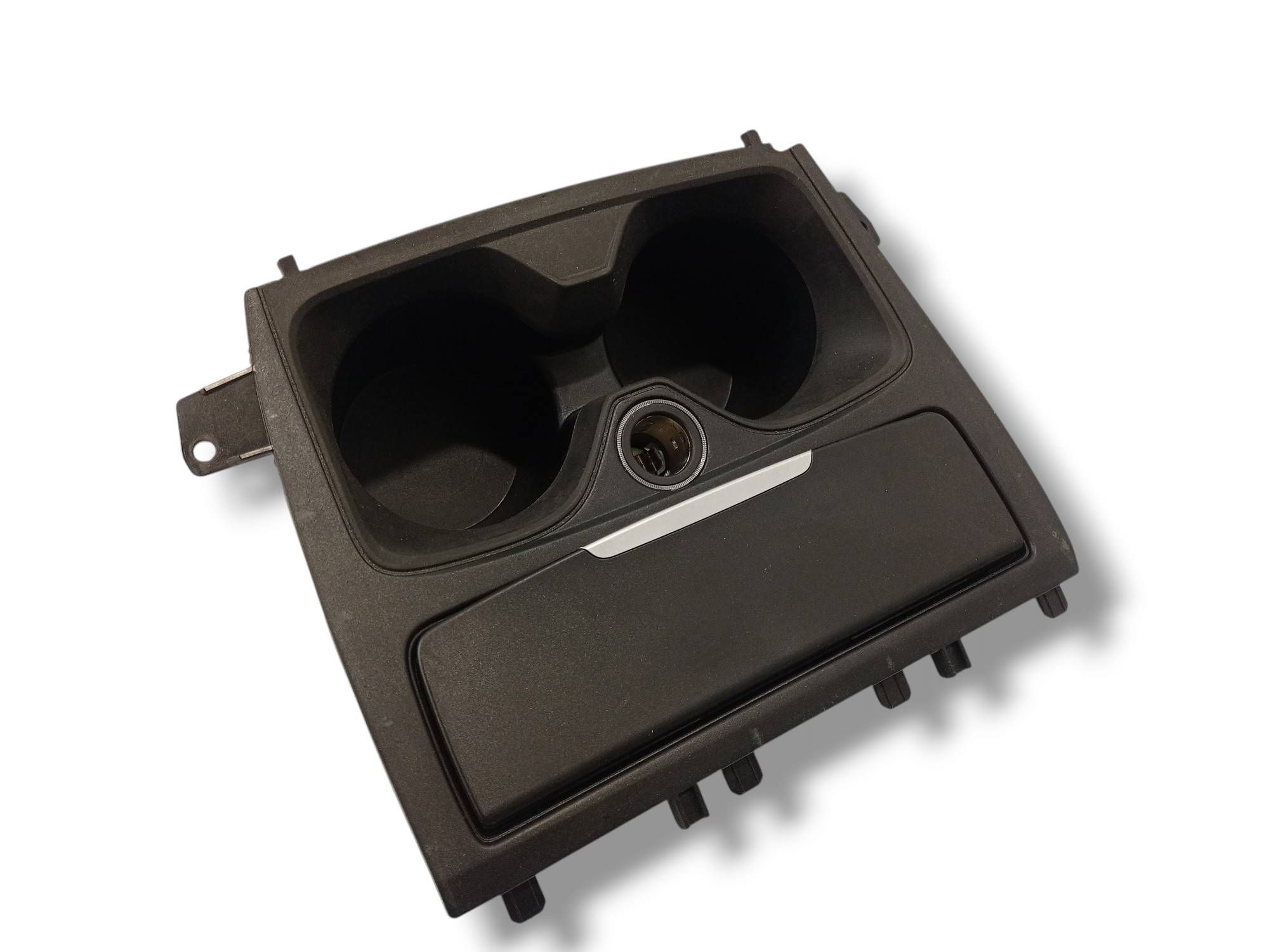 BMW 1 (F20 / F21) Cup Holder Front BMW 1 SERIES Cup Holder Front OEM 51169207320

...