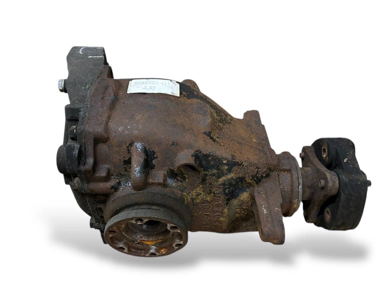 BMW 3 (E90 / E91 / E92 / E93) задний редуктор BMW 3 SERIES Rear differential OEM 33107566195
...