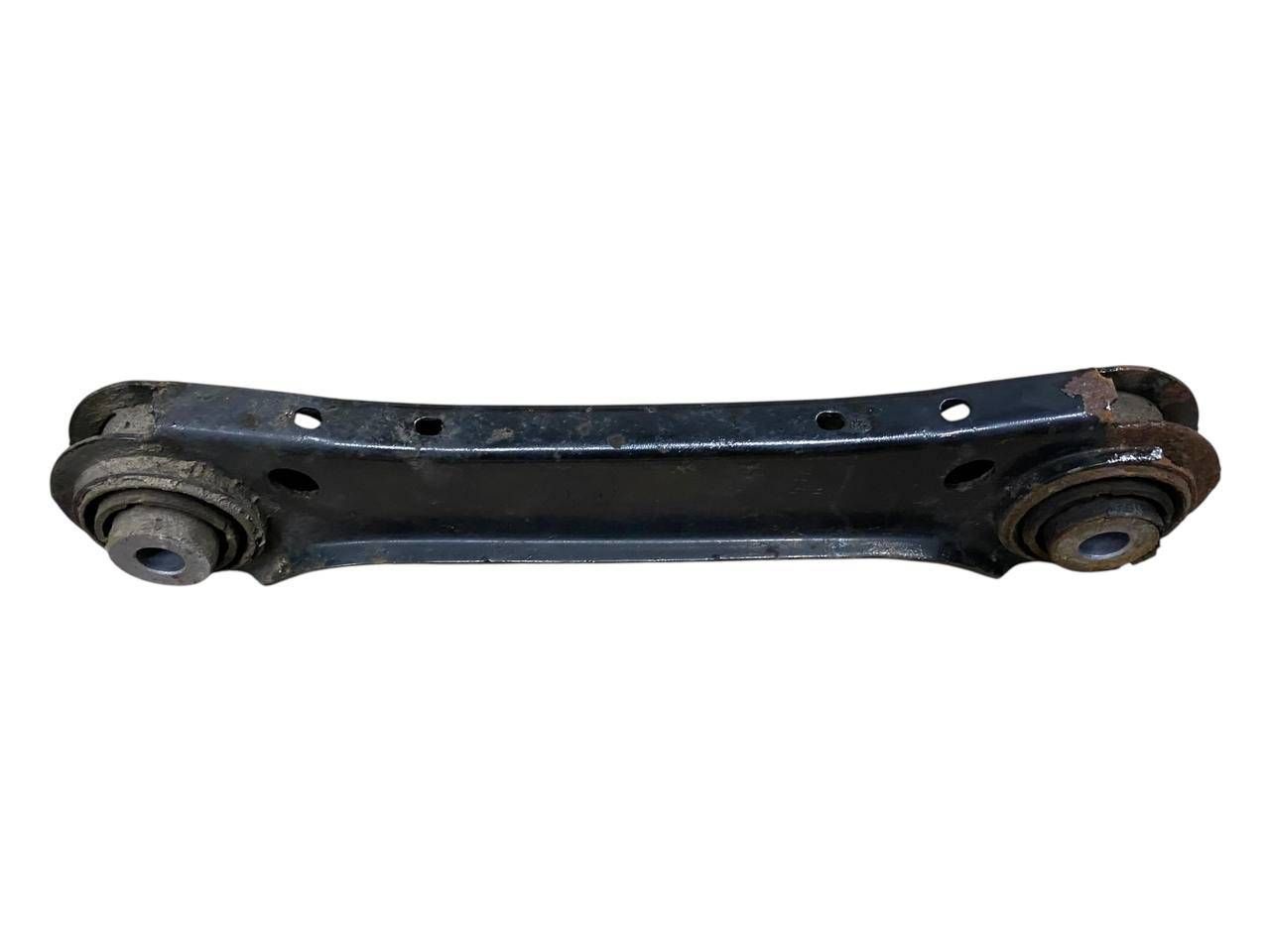 BMW 3 (E90 / E91 / E92 / E93) Rear control arm BMW 3 SERIES Rear control arm OEM 33326782237

...