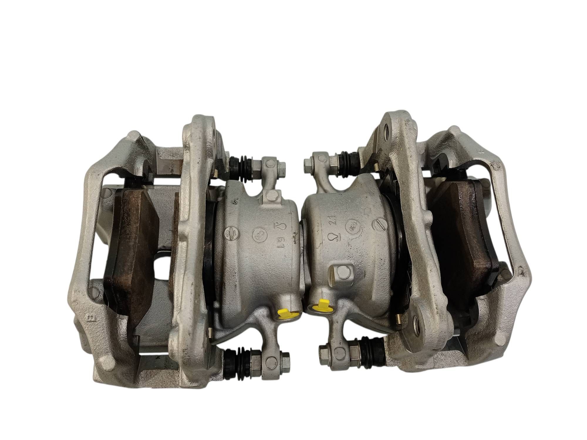 BMW 3 (G20 / G21) Front brake caliper BMW 3 SERIES Front brake caliper OEM 3410687279...
