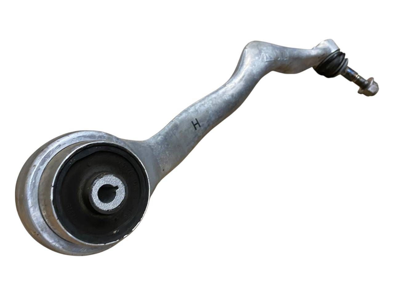 BMW 3 (F30 / F31) Front control arm BMW 3 SERIES Front control arm OEM 31126851259
...