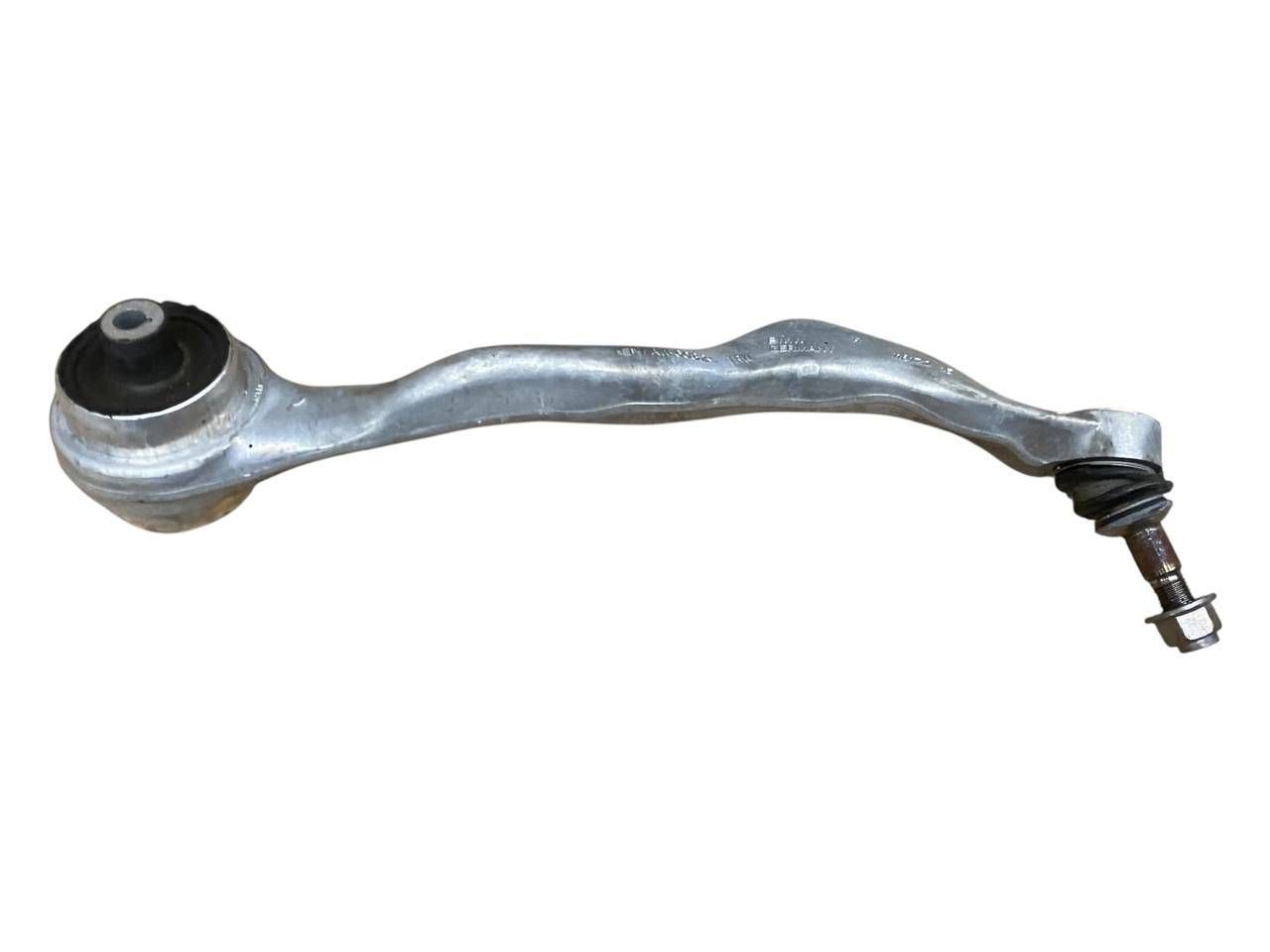 BMW 3 (F30 / F31) Front control arm BMW 3 SERIES Front control arm OEM 31126851260
...