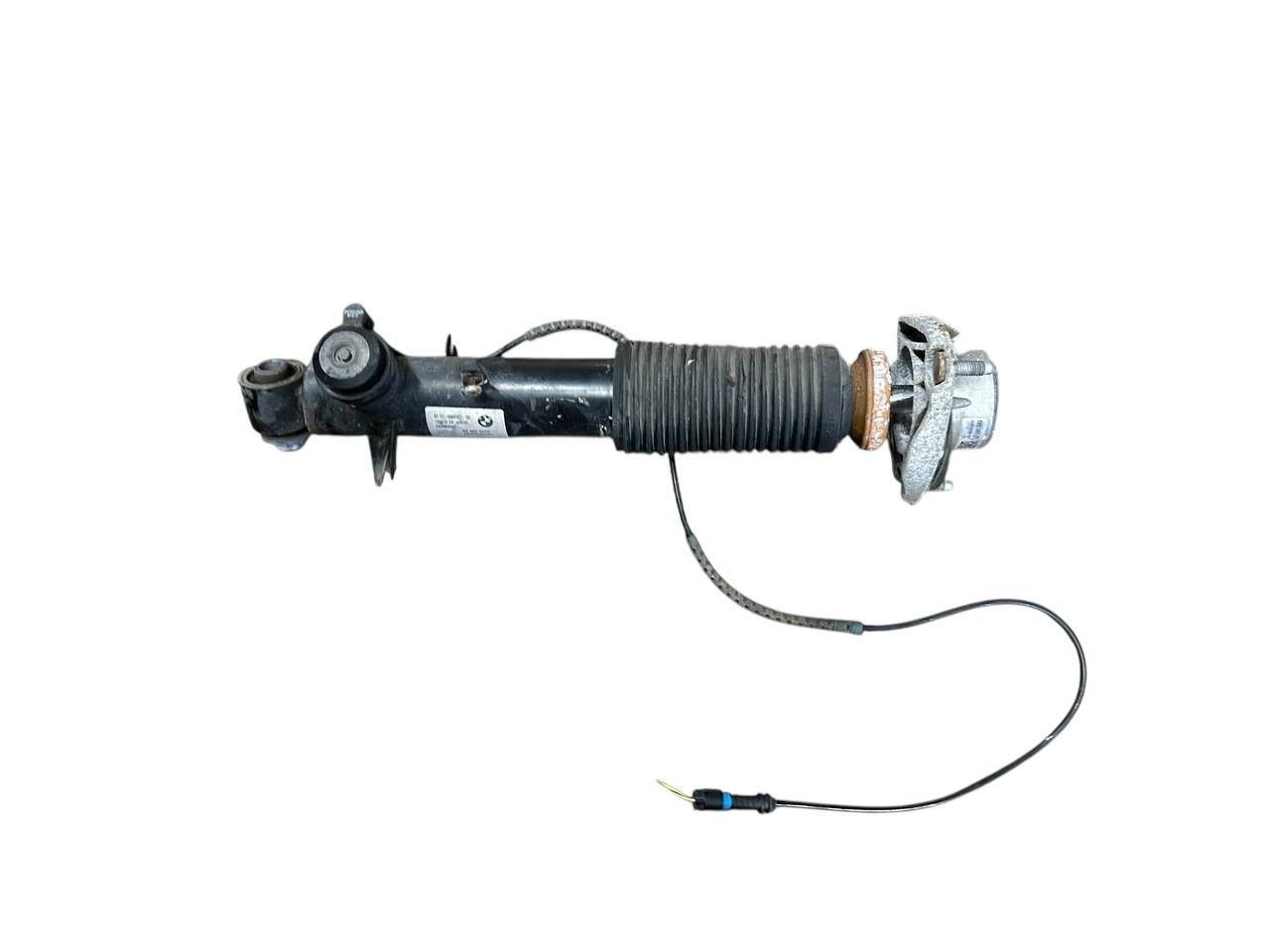 BMW X5 (F15) Rear shock absorber/damper BMW X5 Rear shock absorber/damper OEM 0F74500

...